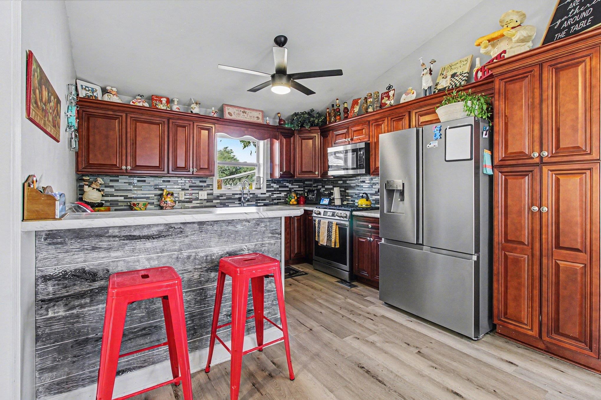 Surfside Beach, South Carolina, 29575, United States, 4 Bedrooms Bedrooms, ,3 BathroomsBathrooms,Residential,For Sale,2010002