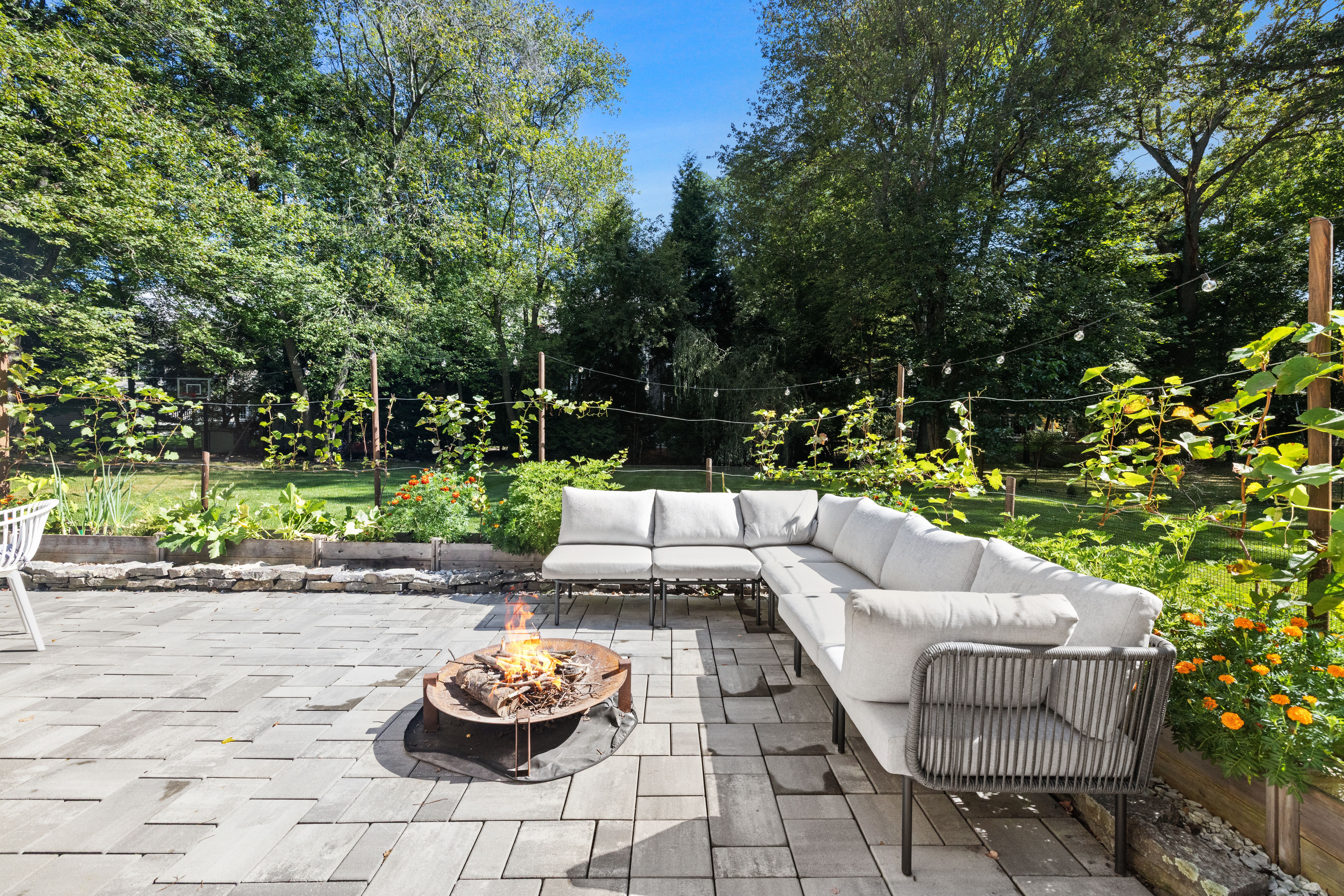  38 Hunnewell Street, Needham, MA, 02494 - 物件實景