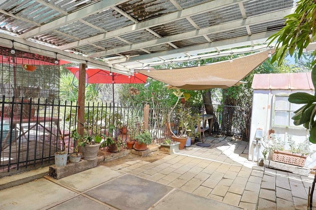 Lakeside, California, 92040, United States, 3 Bedrooms Bedrooms, ,2 BathroomsBathrooms,Residential,For Sale,1906391
