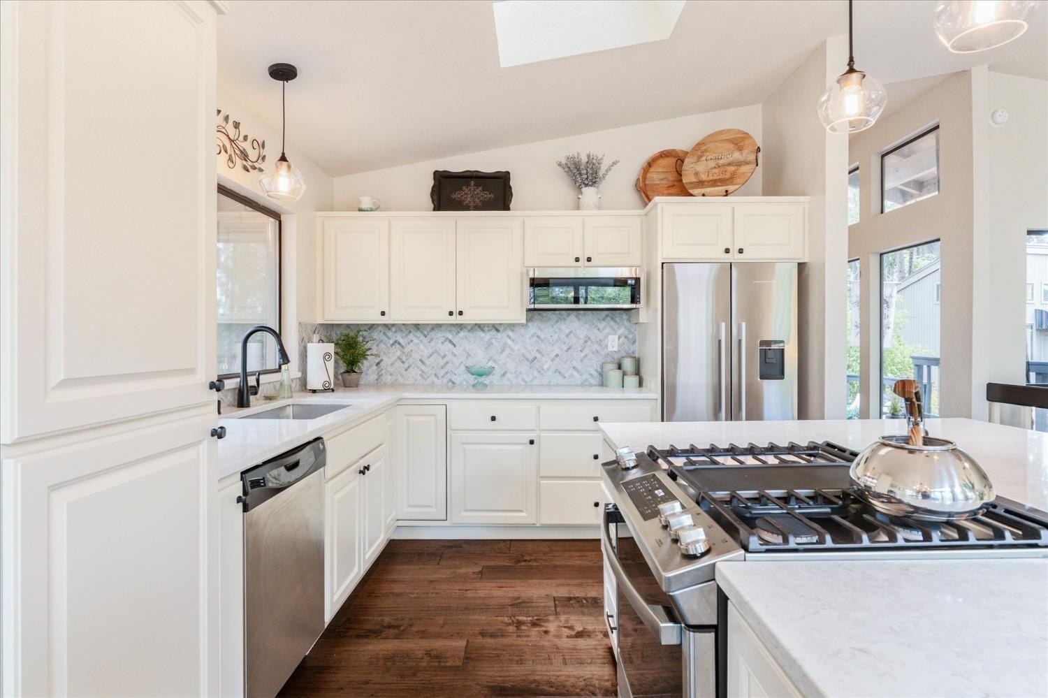 Murphys, California, 95247, United States, 4 Bedrooms Bedrooms, ,3 BathroomsBathrooms,Residential,For Sale,1981649