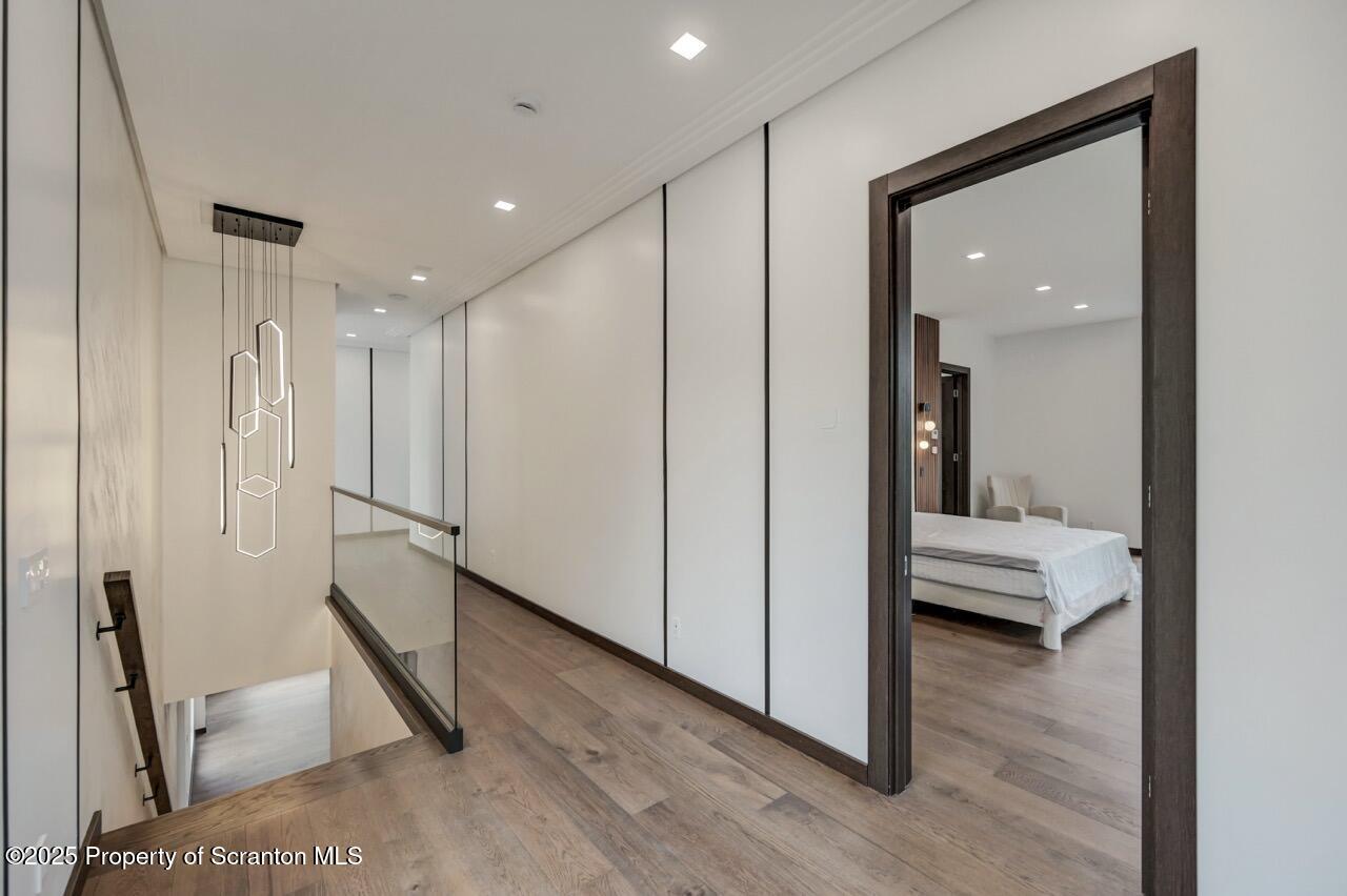 Bear Creek, Pennsylvania, 18602, United States, 4 Bedrooms Bedrooms, ,3 BathroomsBathrooms,Residential,For Sale,2002172