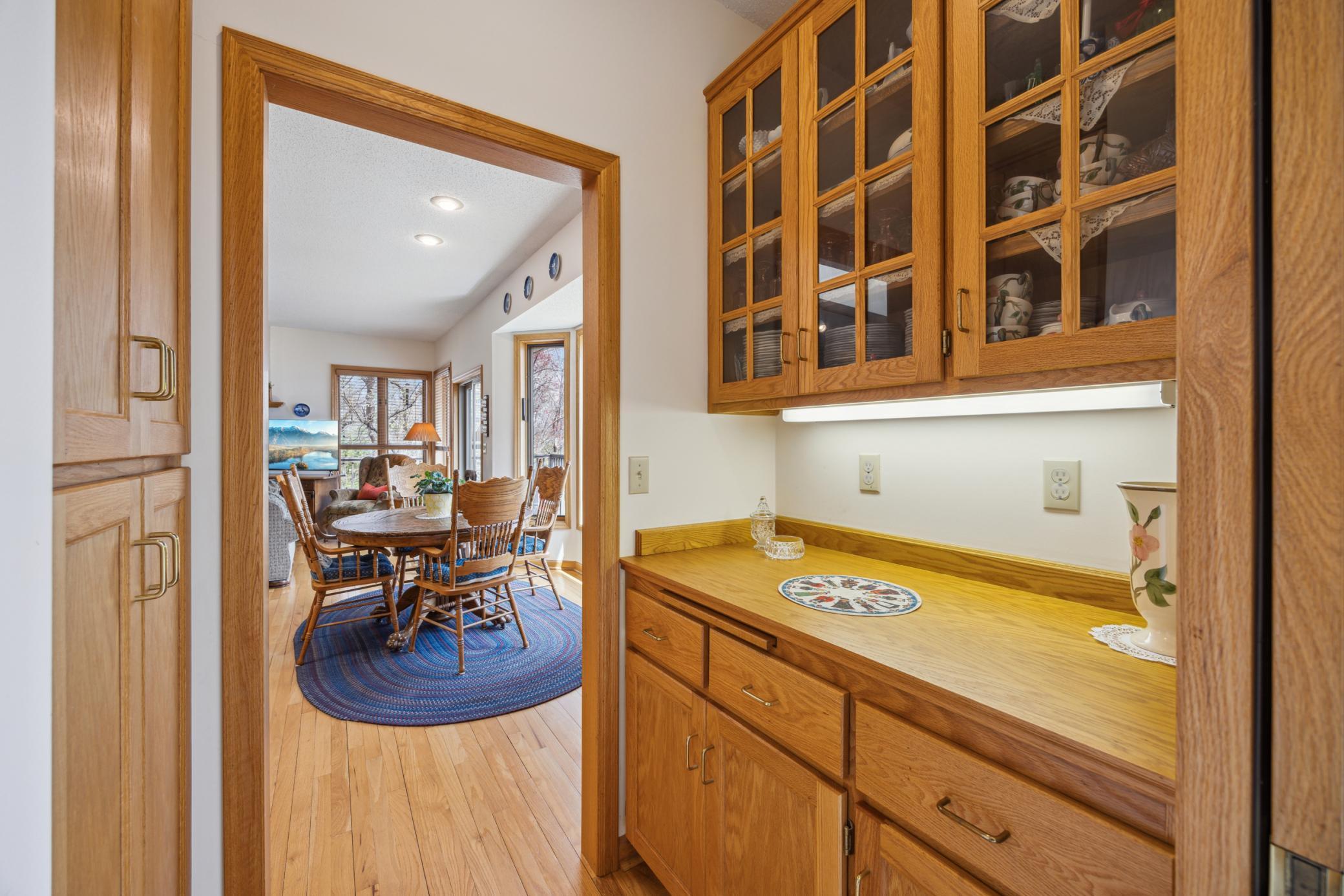 New Brighton, Minnesota, 55112, United States, 4 Bedrooms Bedrooms, ,4 BathroomsBathrooms,Residential,For Sale,1990901