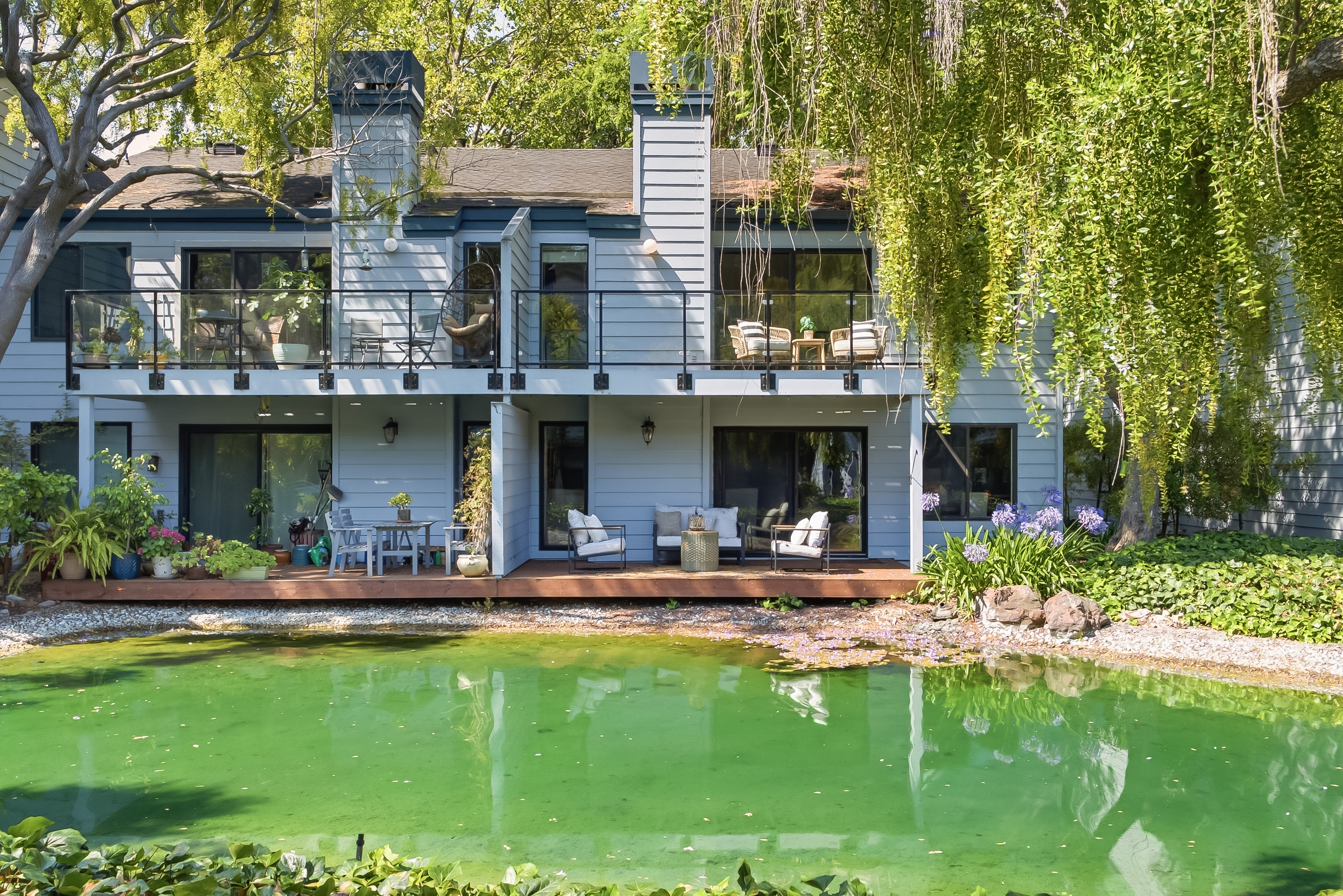  Lakefront Living in the Heart of Mountain View - 物件實景