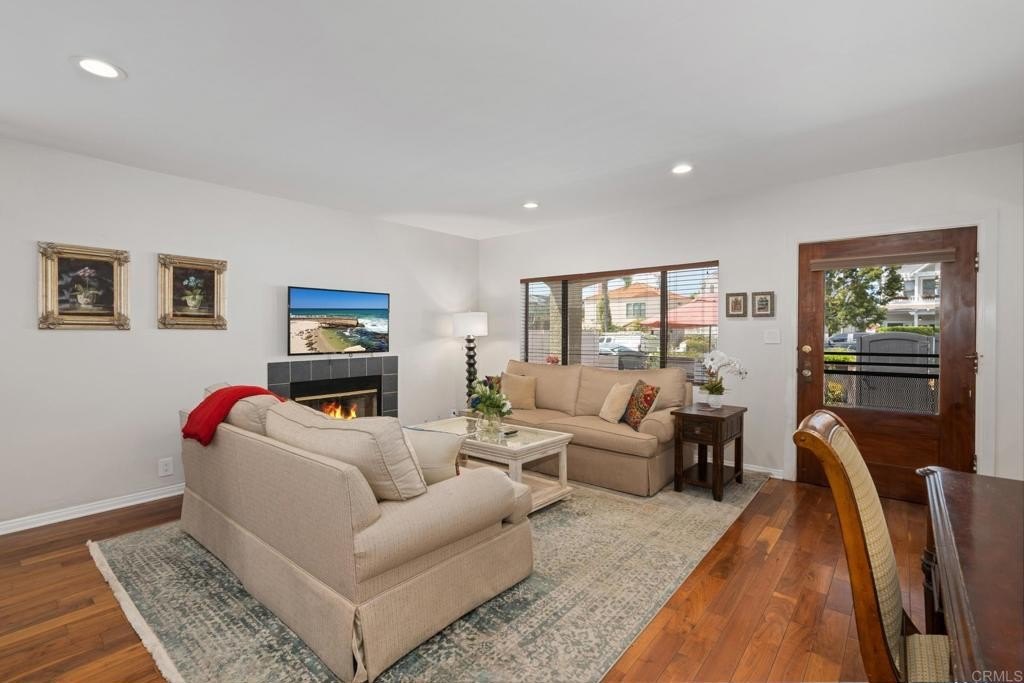 Coronado, California, 92118, United States, 4 Bedrooms Bedrooms, ,2 BathroomsBathrooms,Residential,For Sale,1758877