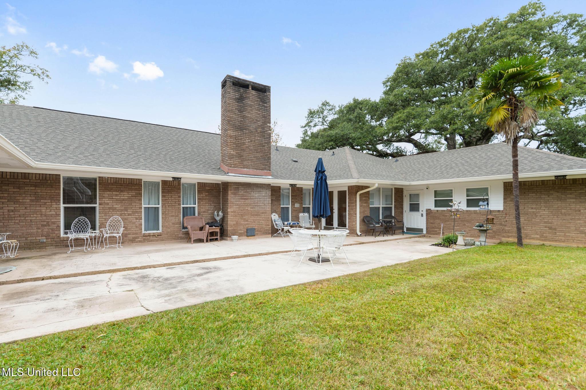 Gulfport, Mississippi, 39507, United States, 4 Bedrooms Bedrooms, ,2 BathroomsBathrooms,Residential,For Sale,2002135