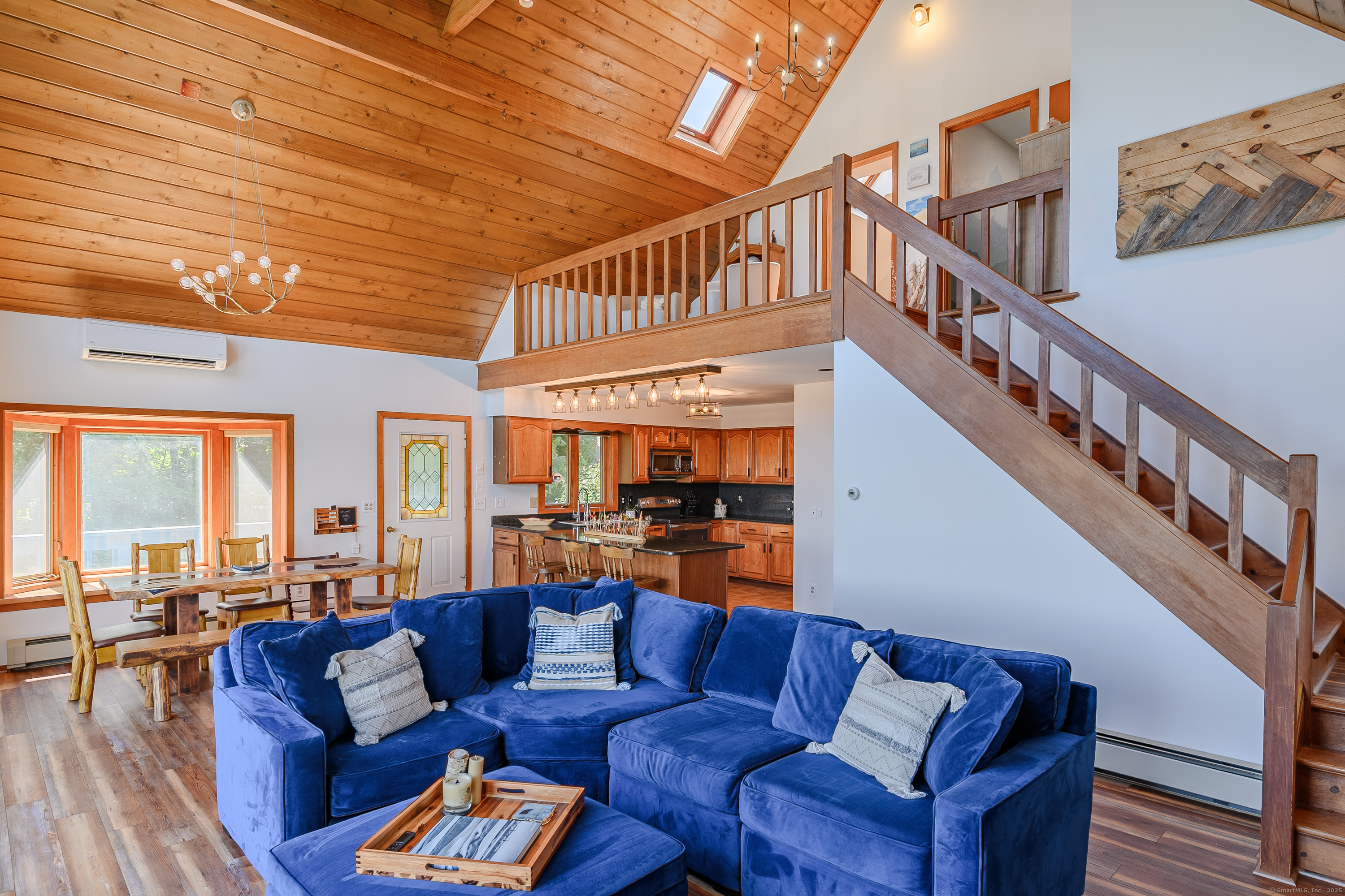 New Fairfield, Connecticut, 06812, United States, 3 Bedrooms Bedrooms, ,3 BathroomsBathrooms,Residential,For Sale,1966702