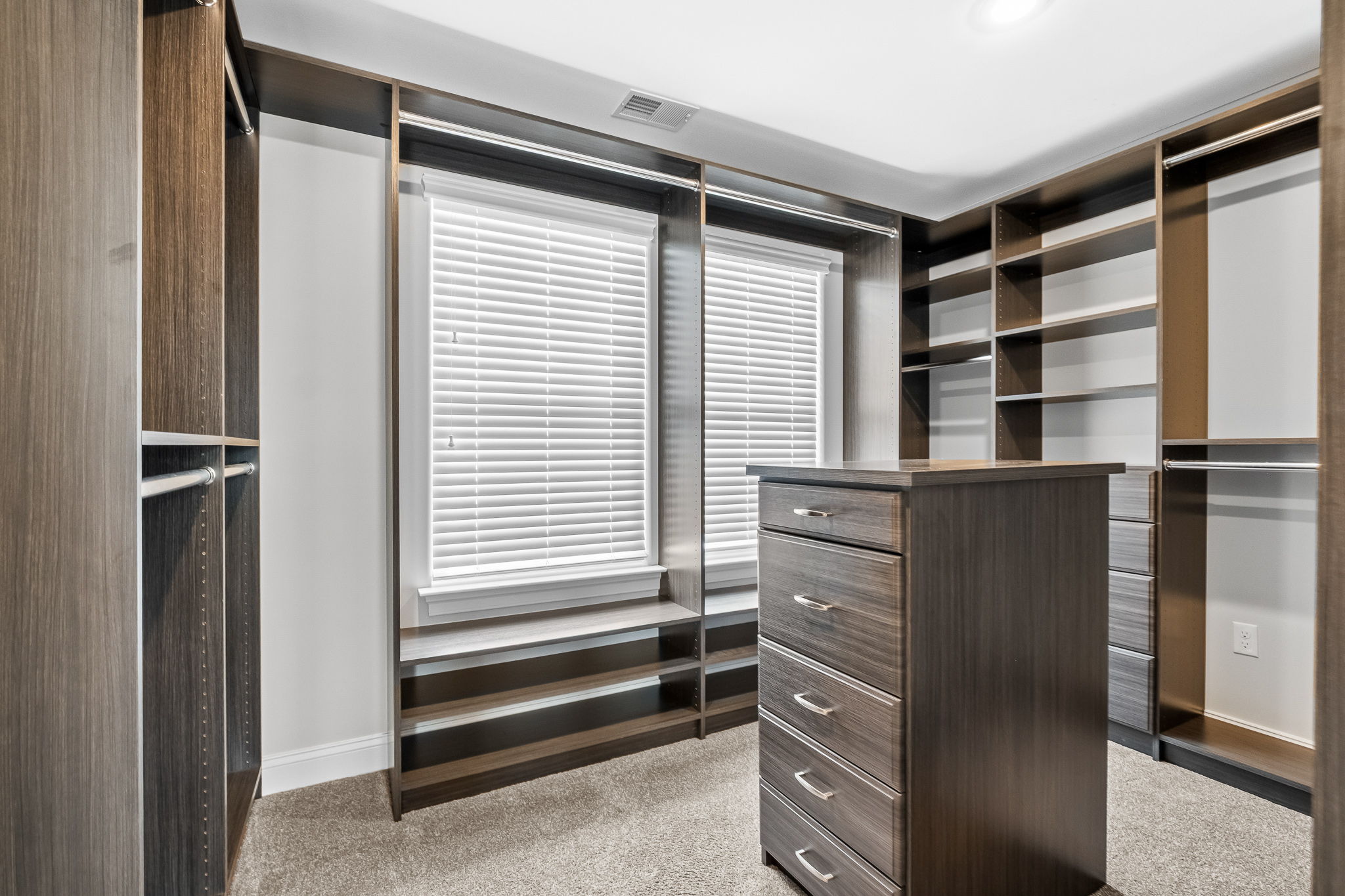  490 Bradley Street, Pittsburgh, PA 15211 - 物件實景