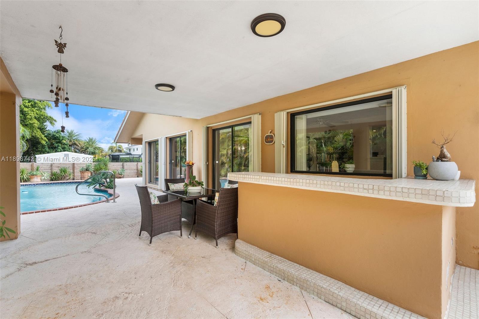 Miami, Florida, 33173, United States, 3 Bedrooms Bedrooms, ,3 BathroomsBathrooms,Residential,For Sale,1966935