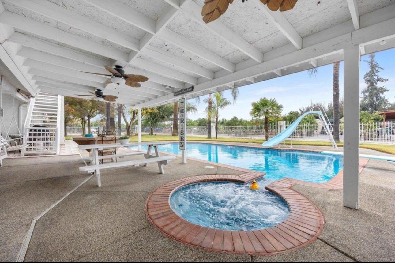 Terra Bella, California, 93270, United States, 4 Bedrooms Bedrooms, ,4 BathroomsBathrooms,Residential,For Sale,1976199