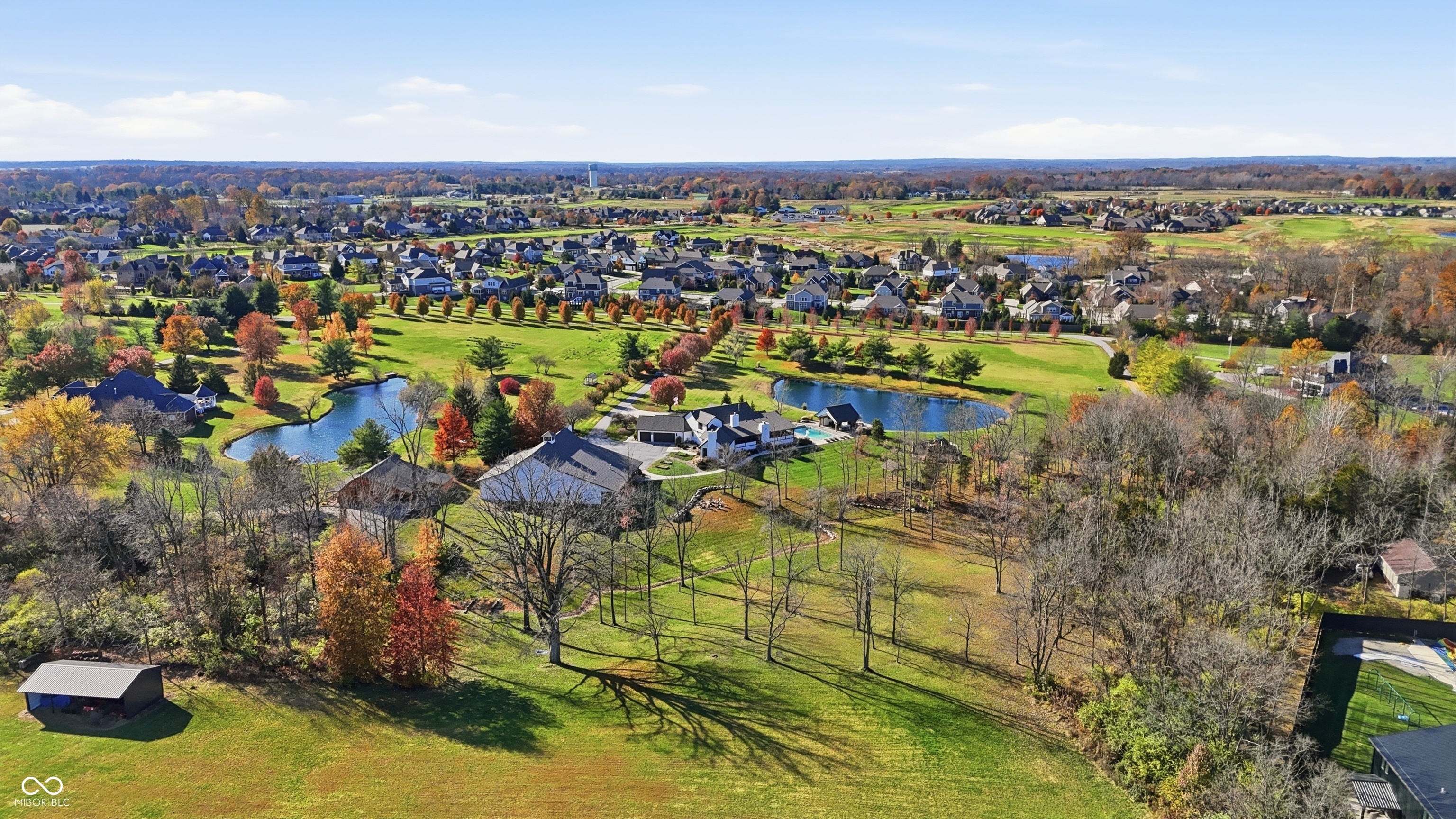 Bargersville, Indiana, 46106, United States, 5 Bedrooms Bedrooms, ,6 BathroomsBathrooms,Residential,For Sale,1992401
