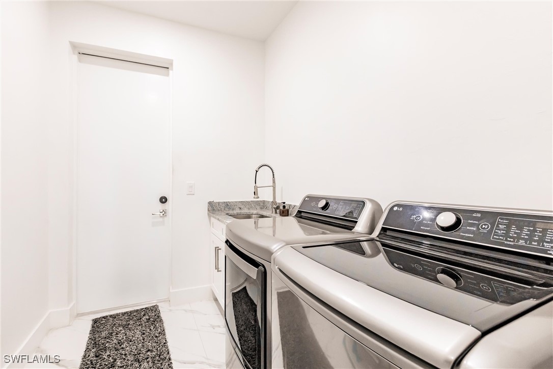 Cape Coral, Florida, 33993, United States, 4 Bedrooms Bedrooms, ,3 BathroomsBathrooms,Residential,For Sale,1976412