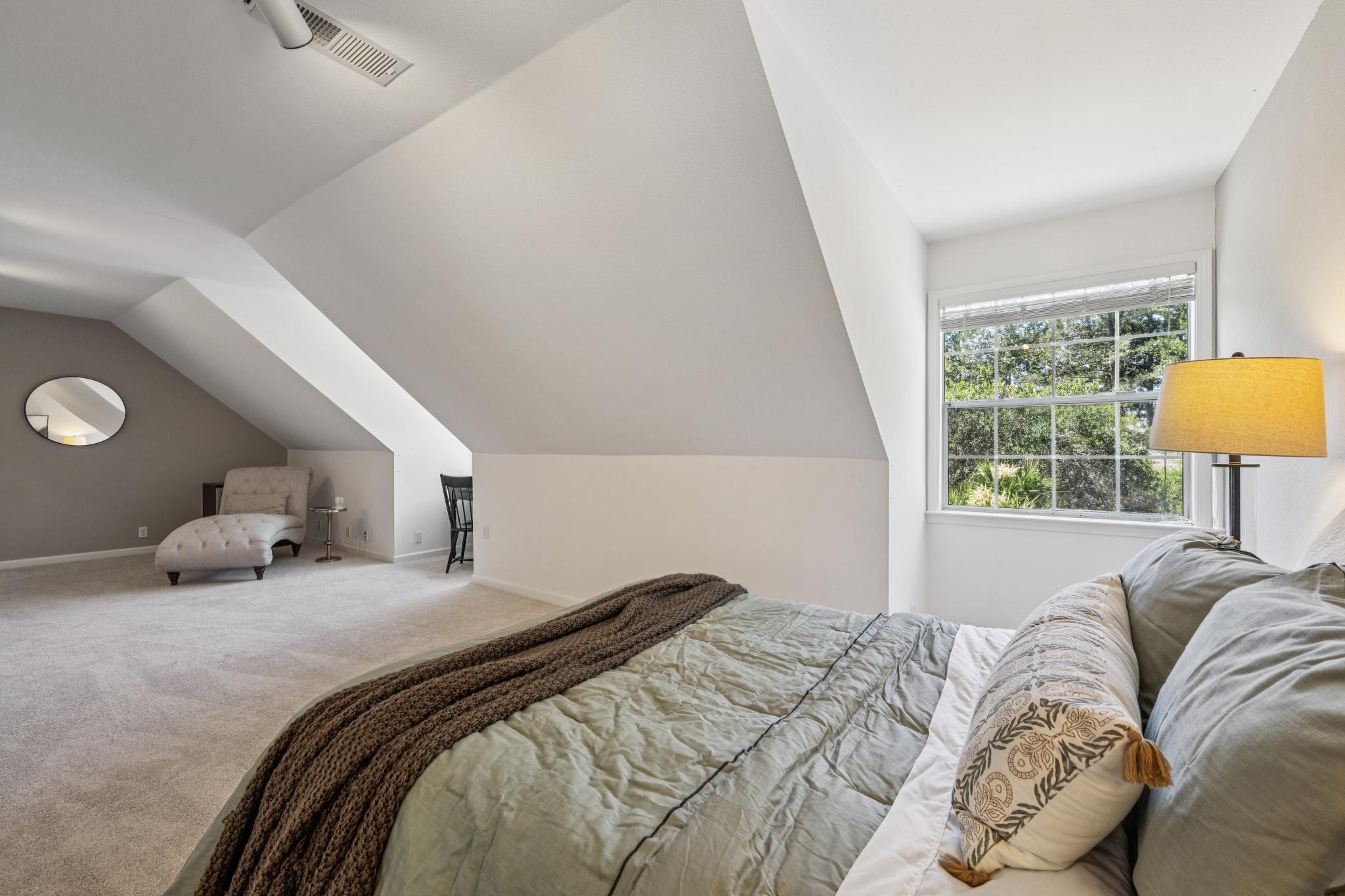  Elegant Northeast Santa Rosa Home on .5 Acres - 物件實景