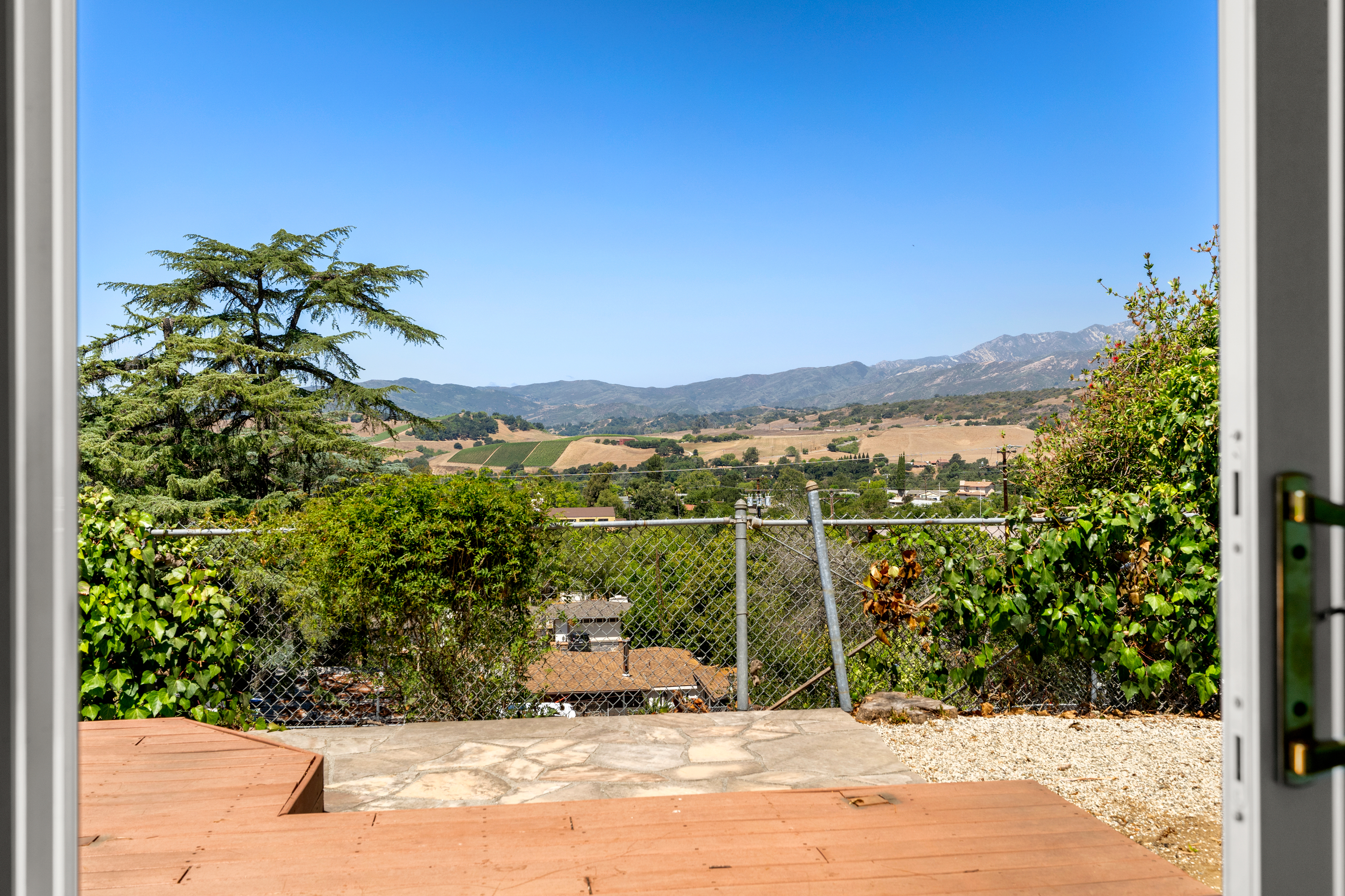  25 Hill Street, Oak View, CA 93022 - 物件實景