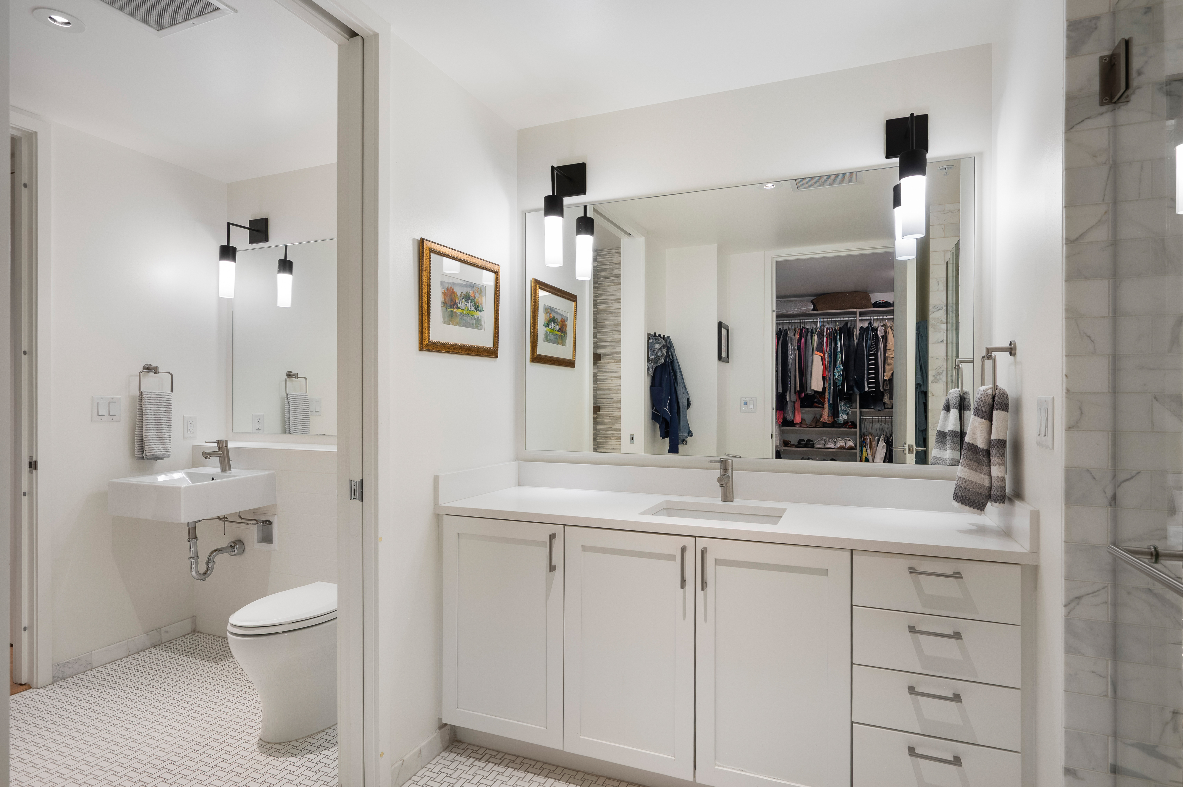  Ideal Downtown Location With Open Floorplan - 物件實景