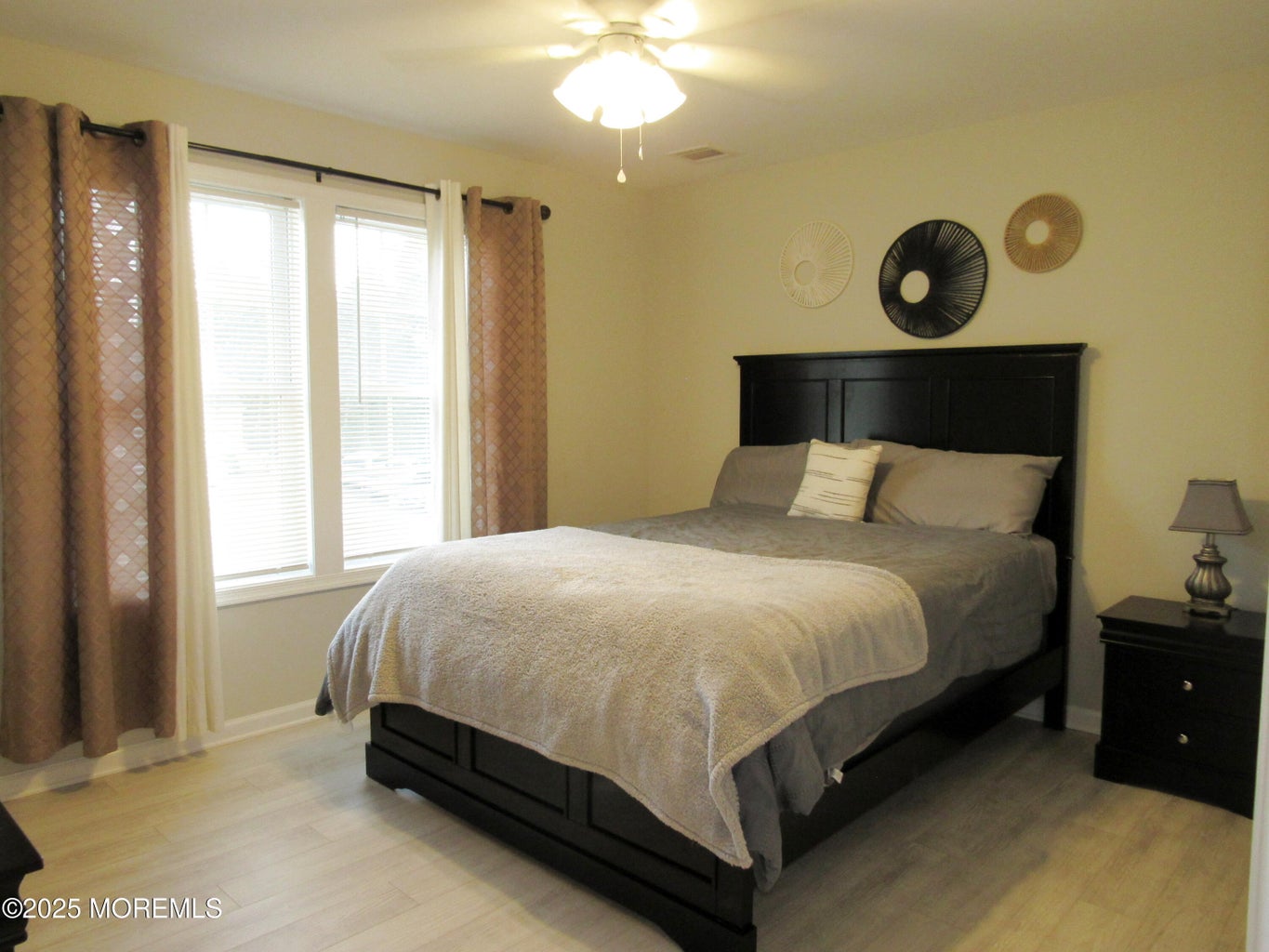 Bayville, New Jersey, 08721, United States, 4 Bedrooms Bedrooms, ,3 BathroomsBathrooms,Residential,For Sale,1927815