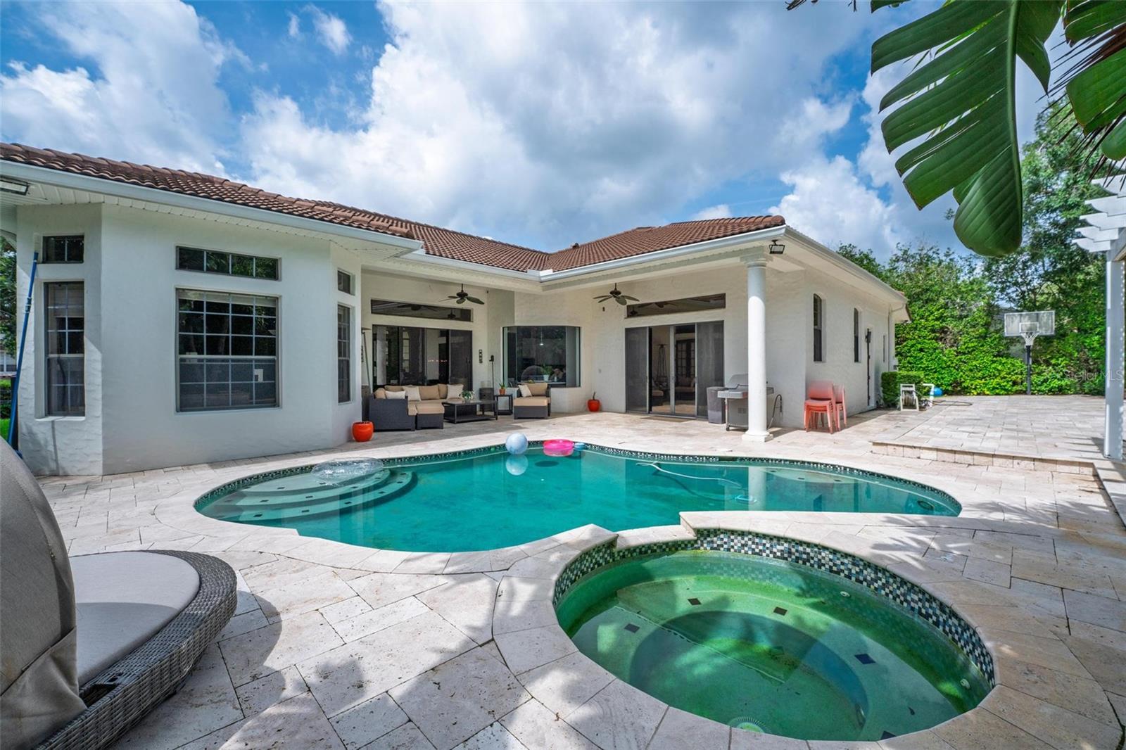 WINDERMERE, Florida, 34786, United States, 5 Bedrooms Bedrooms, ,5 BathroomsBathrooms,Residential,For Sale,1976046