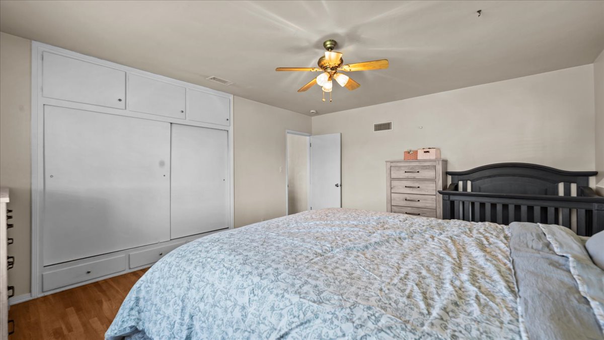 San Bernardino, California, 92404, United States, 3 Bedrooms Bedrooms, ,2 BathroomsBathrooms,Residential,For Sale,1990430