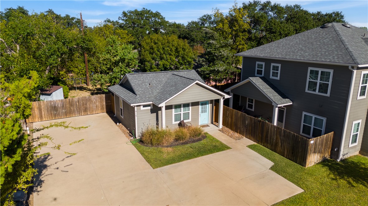 College Station, Texas, 77840, United States, 6 Bedrooms Bedrooms, ,7 BathroomsBathrooms,Residential,For Sale,1989222