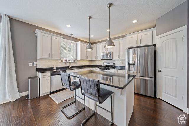 Lehi, Utah, 84043, United States, 6 Bedrooms Bedrooms, ,4 BathroomsBathrooms,Residential,For Sale,1938203