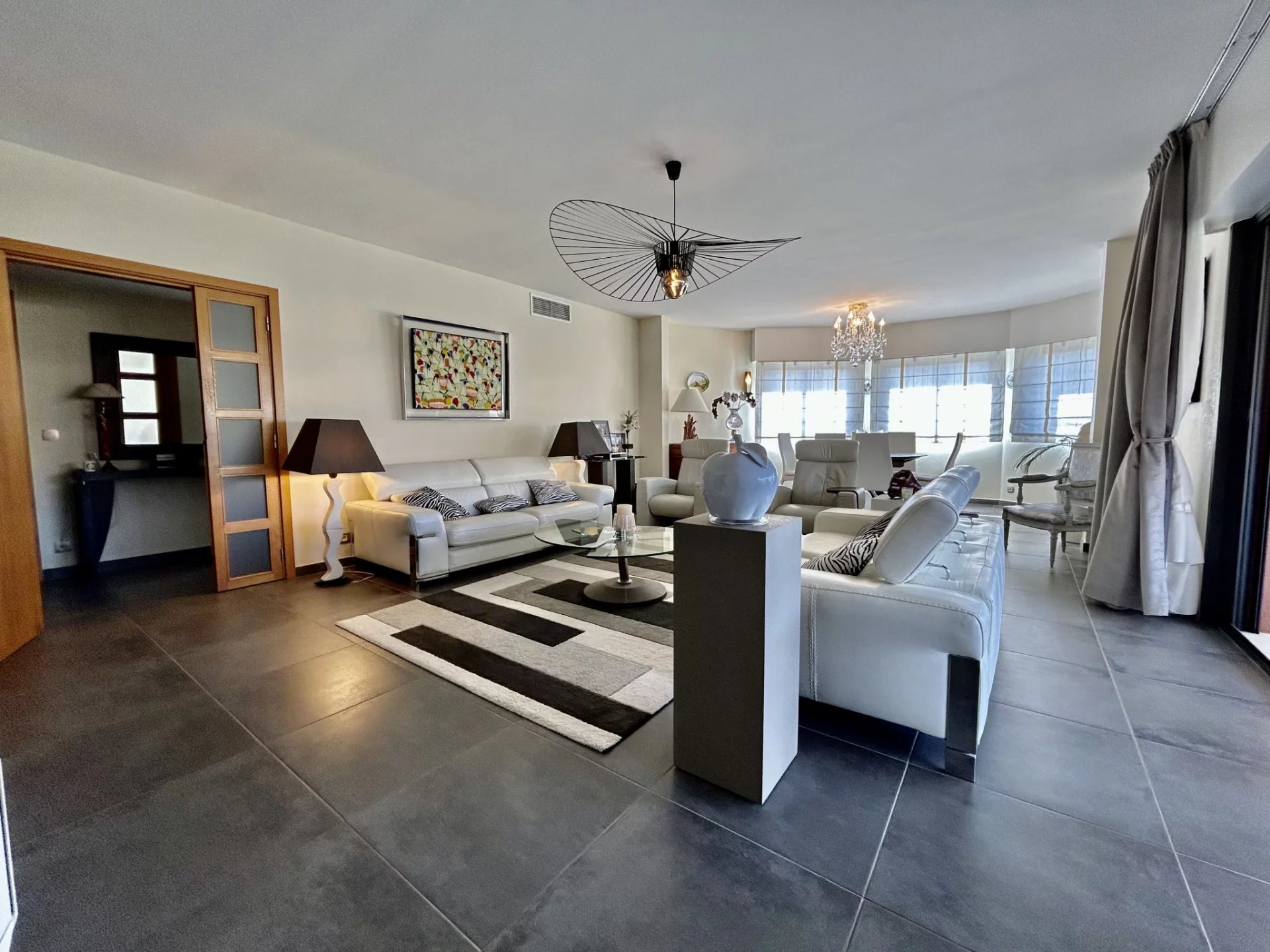 Saint-Raphaël, Provence-Alpes-Côte d’Azur, 83700, FR, 3 Bedrooms Bedrooms, ,5 BathroomsBathrooms,Residential,For Sale,1994718