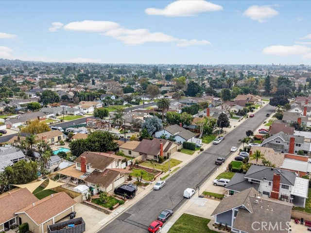Tustin, California, 92780, United States, 4 Bedrooms Bedrooms, ,2 BathroomsBathrooms,Residential,For Sale,2012754
