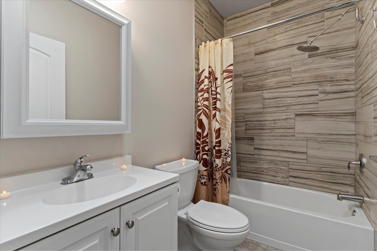 Haiku, Hawaii, 97608, United States, 3 Bedrooms Bedrooms, ,2 BathroomsBathrooms,Residential,For Sale,1979886