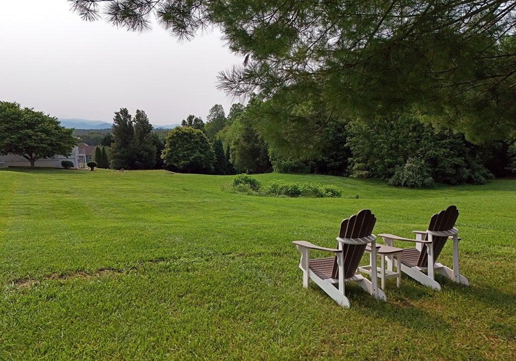 Blairsville, Georgia, 30512, United States, 3 Bedrooms Bedrooms, ,3 BathroomsBathrooms,Residential,For Sale,1846972