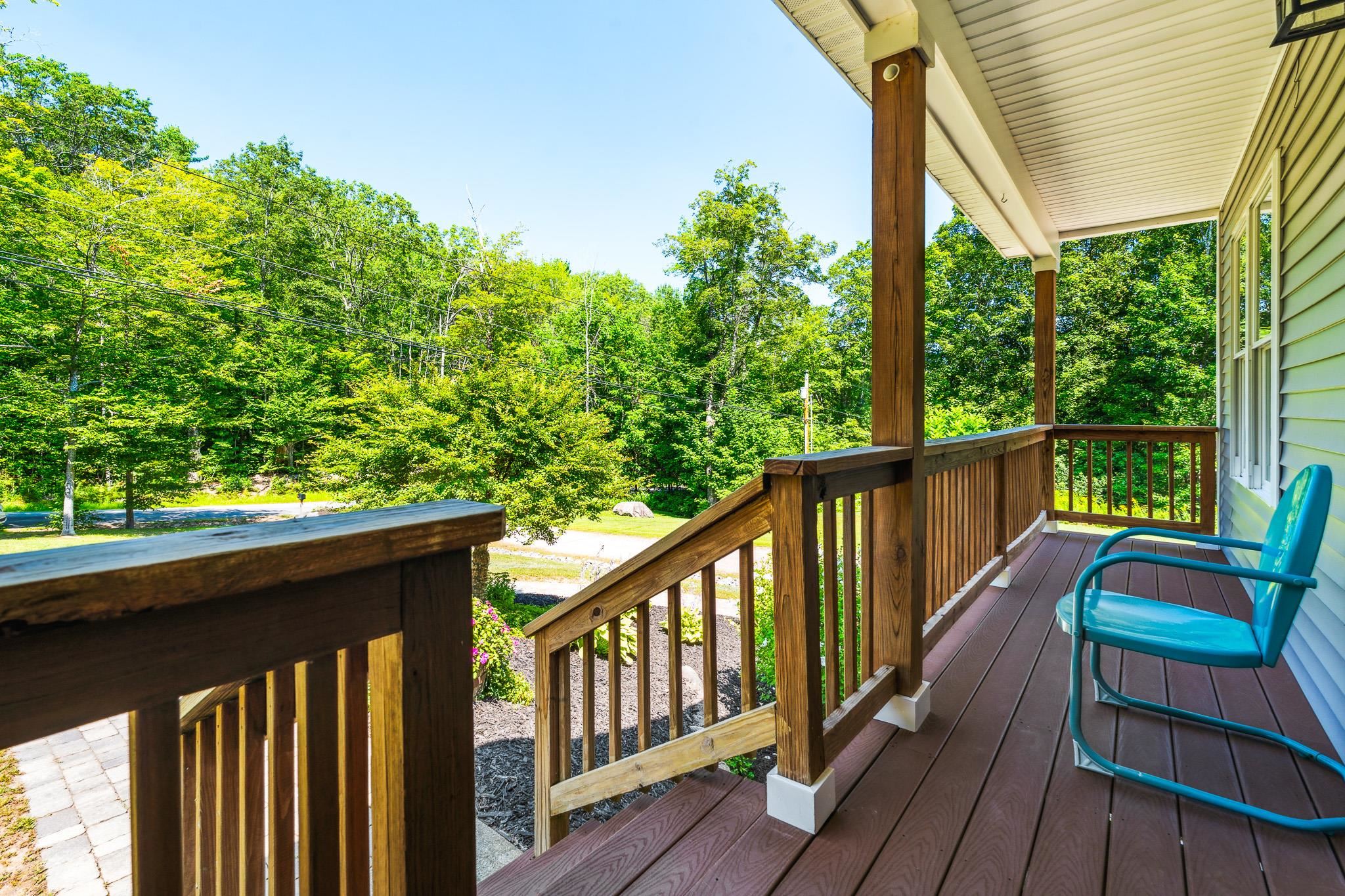 Holderness, New Hampshire, 03245, United States, 3 Bedrooms Bedrooms, ,2 BathroomsBathrooms,Residential,For Sale,1918284