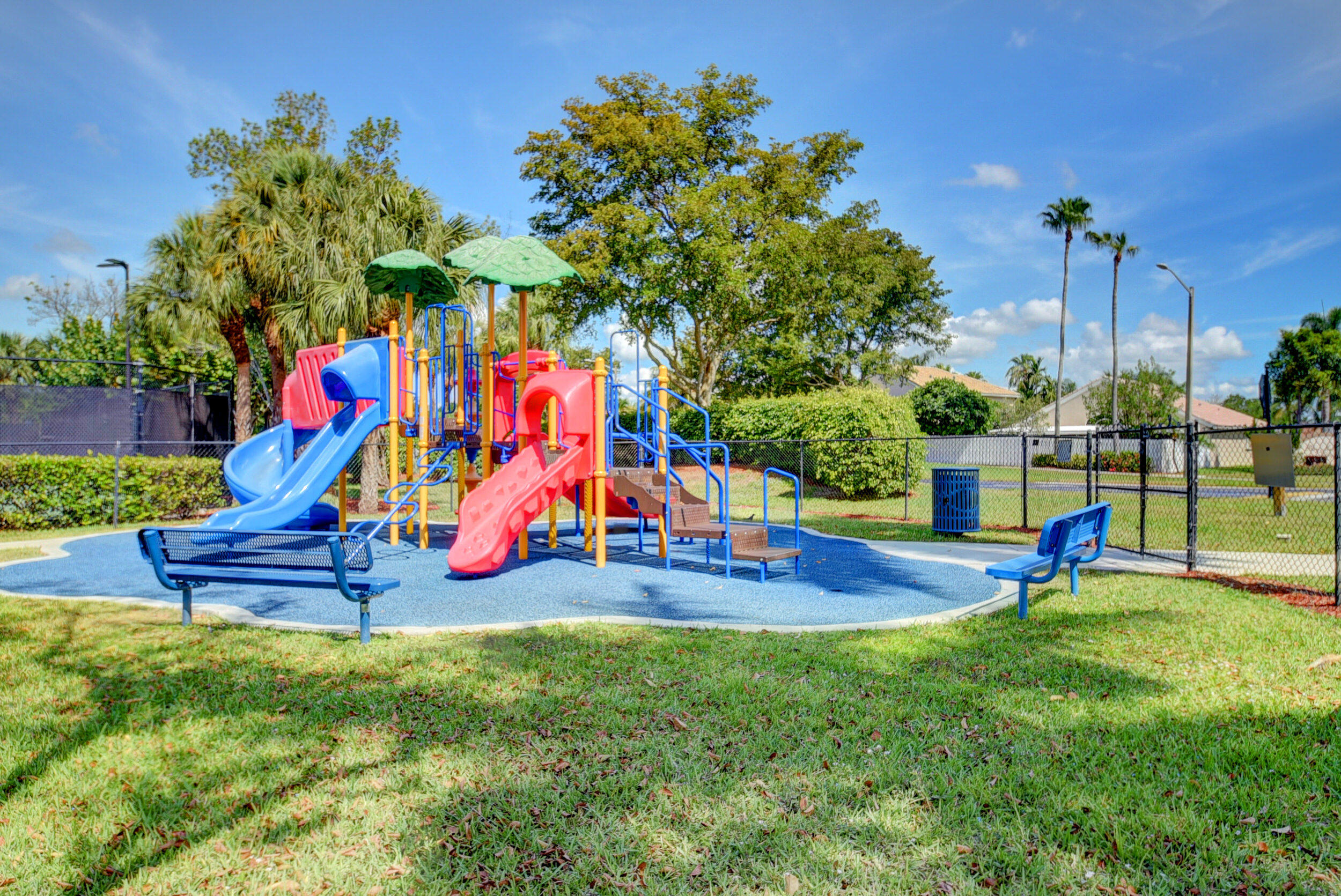 Lake Worth, Florida, 33463, United States, 3 Bedrooms Bedrooms, ,2 BathroomsBathrooms,Residential,For Sale,1796226