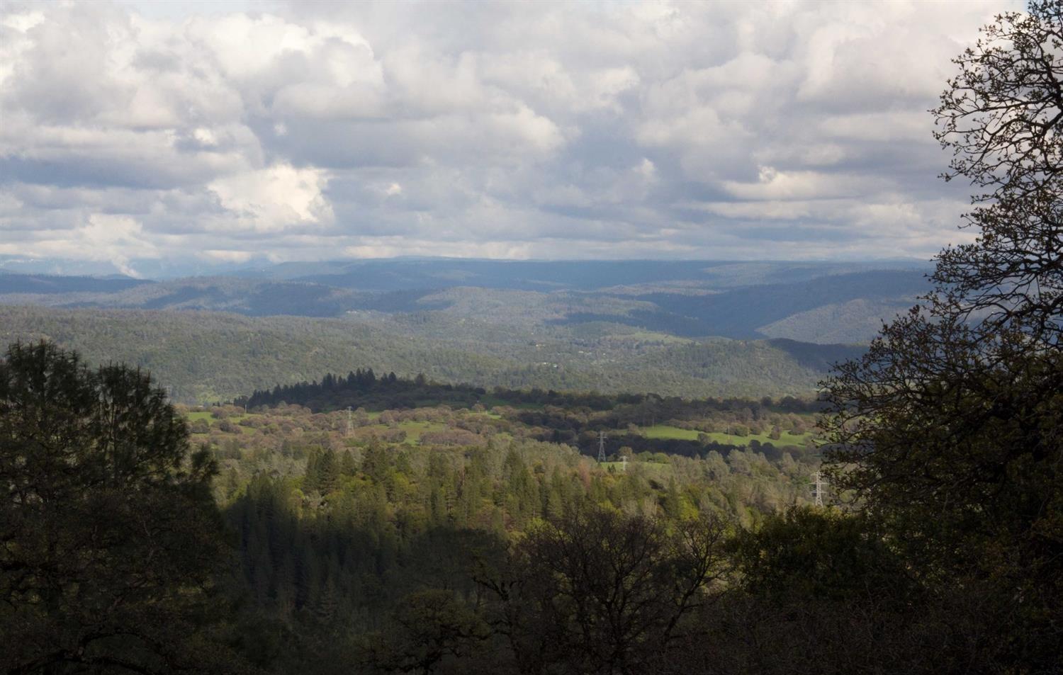 Oregon House, California, 95962, United States, 4 Bedrooms Bedrooms, ,3 BathroomsBathrooms,Residential,For Sale,1976473