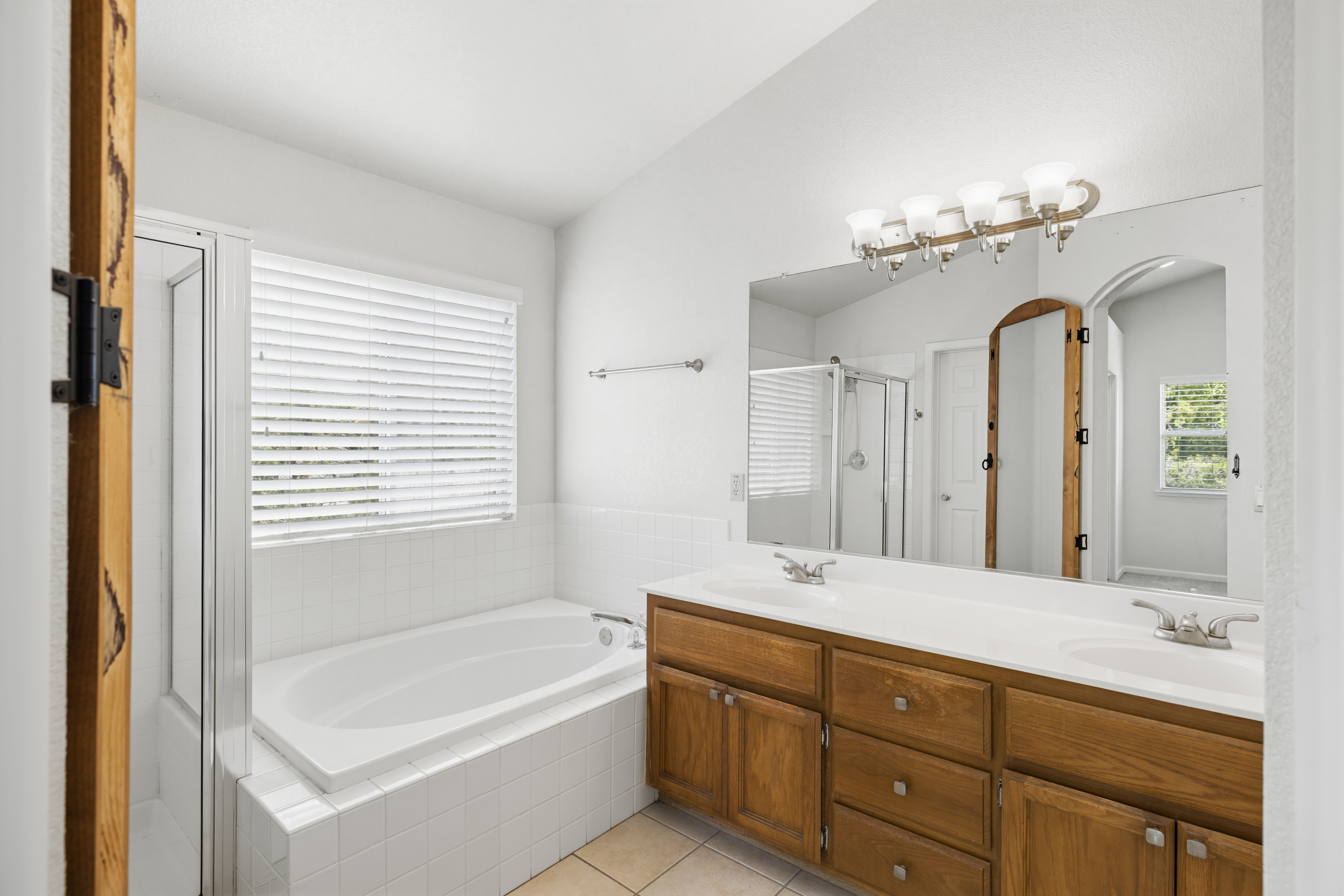  160 Hopfield Drive, Folsom, CA 95630 - 物件實景