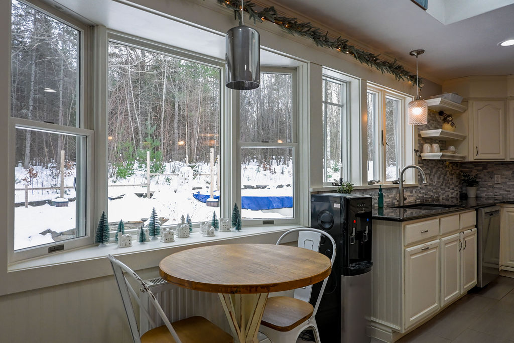 Sidney, Maine, 04330, United States, 3 Bedrooms Bedrooms, ,3 BathroomsBathrooms,Residential,For Sale,2007765