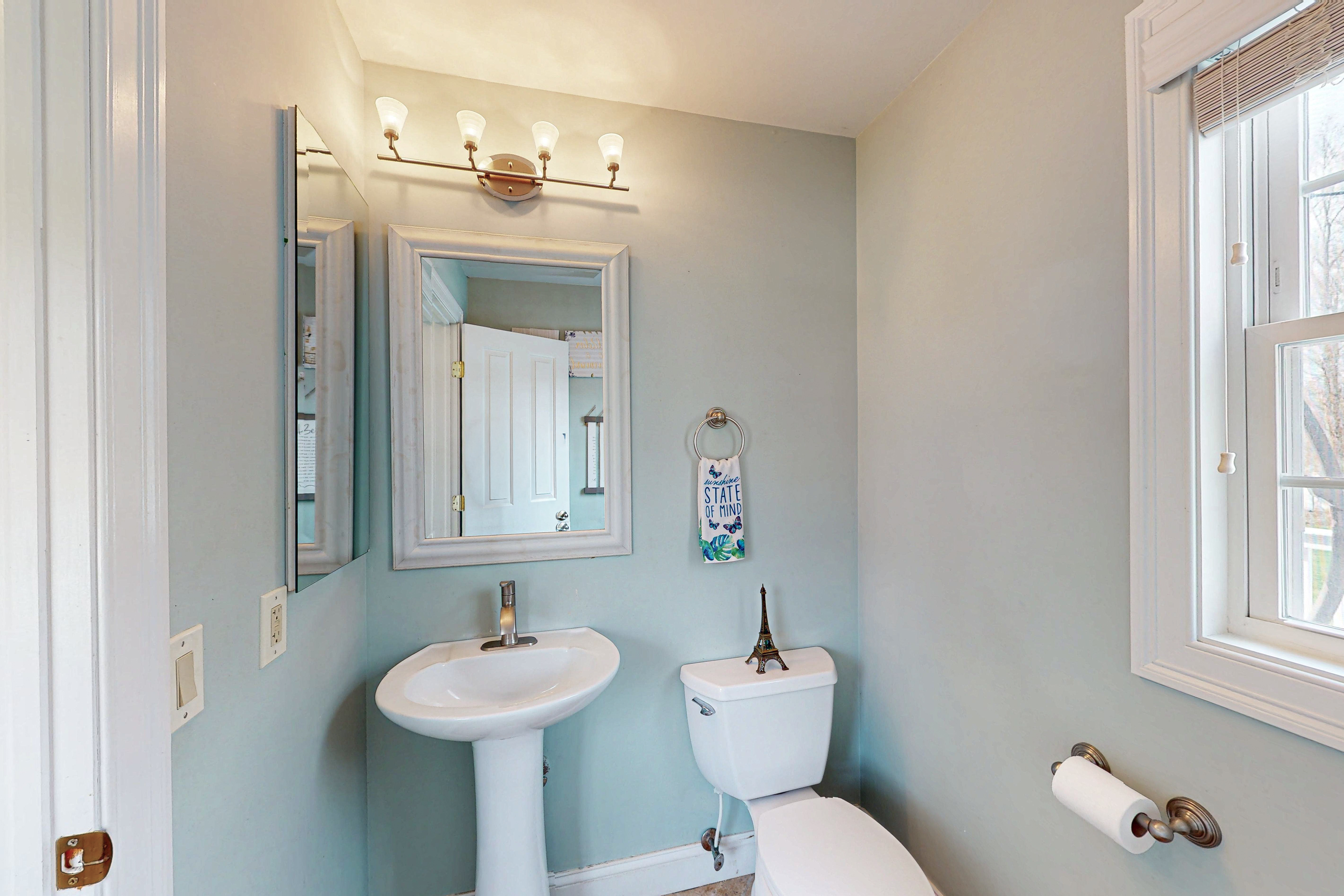  Magnificent Updated Colonial - 物件實景