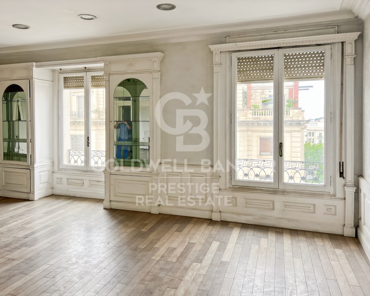 Barcelona, Catalonia, ES, 5 Bedrooms Bedrooms, ,4 BathroomsBathrooms,Residential,For Sale,1901942