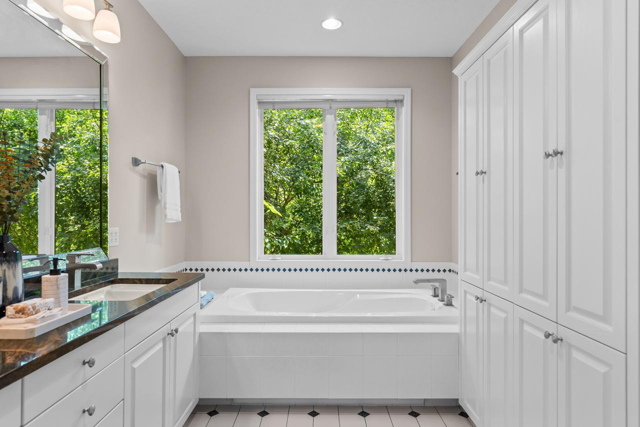Eden Prairie, Minnesota, 55344, United States, 5 Bedrooms Bedrooms, ,3 BathroomsBathrooms,Residential,For Sale,1940056