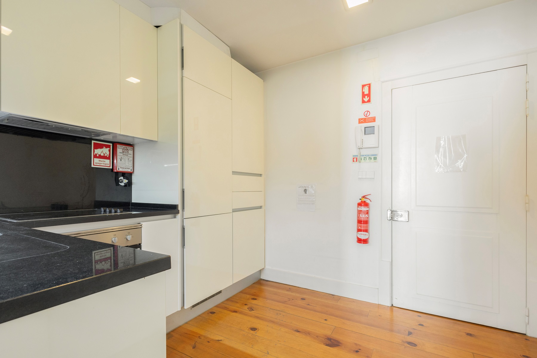  Flat, 1 bedrooms, for Sale - 物件實景
