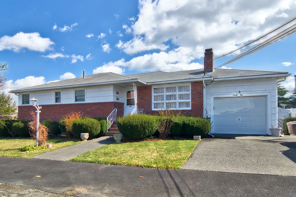 Revere, Massachusetts, 02151, United States, 4 Bedrooms Bedrooms, ,4 BathroomsBathrooms,Residential,For Sale,1935883