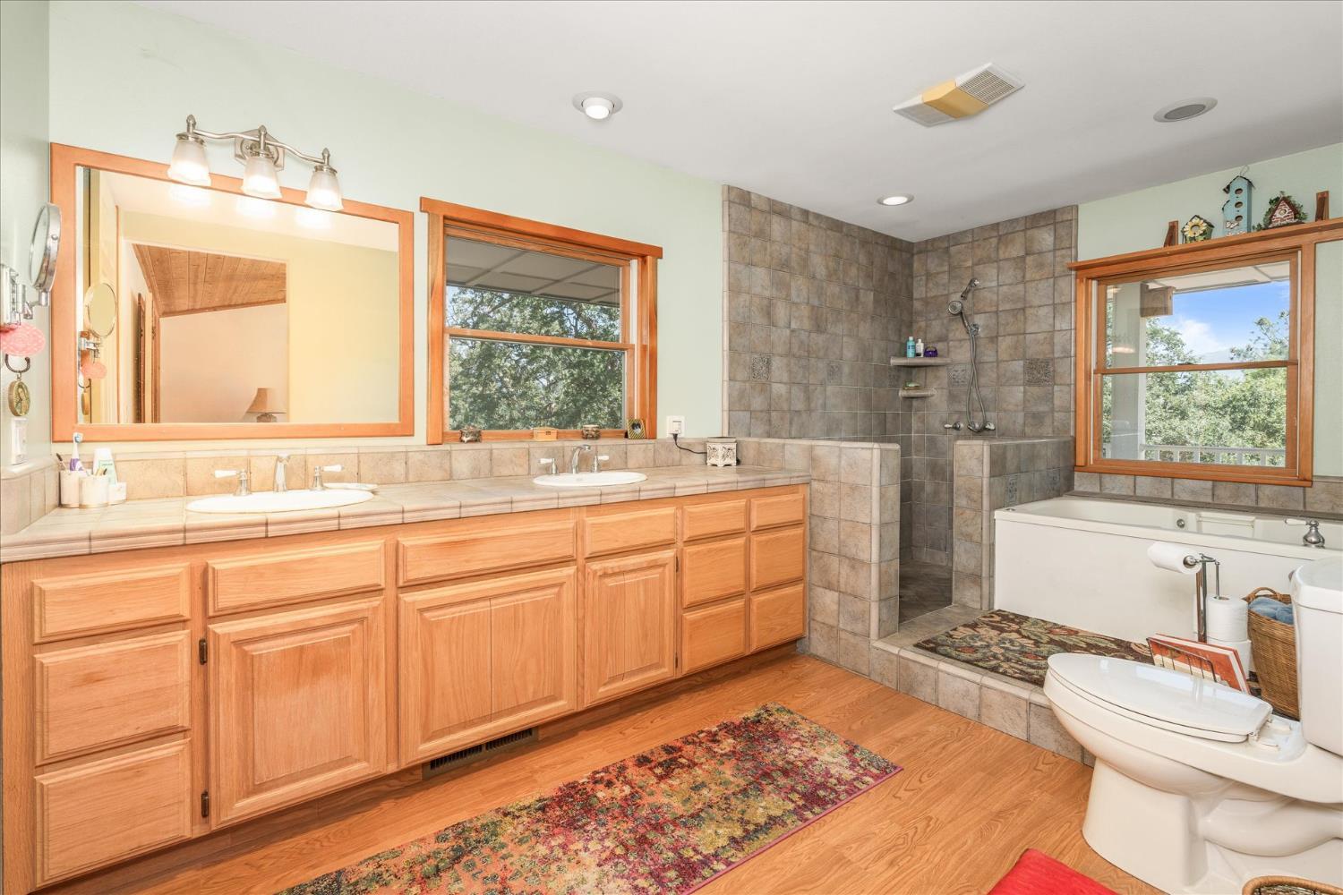 North Fork, California, 93643, United States, 4 Bedrooms Bedrooms, ,3 BathroomsBathrooms,Residential,For Sale,1974924