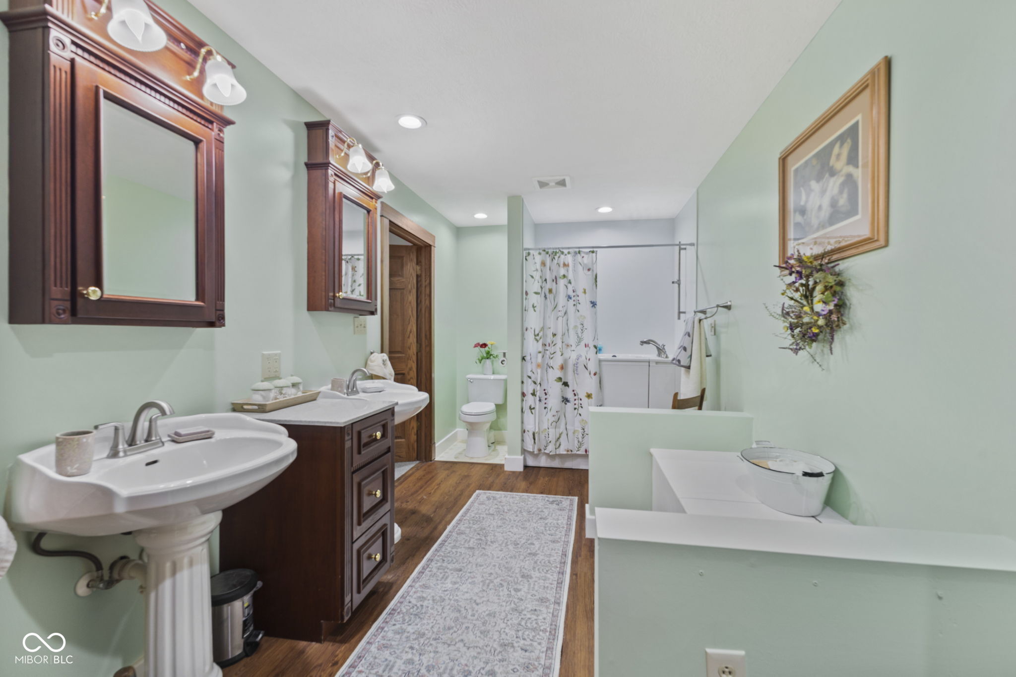 Greencastle, Indiana, 46135, United States, 4 Bedrooms Bedrooms, ,3 BathroomsBathrooms,Residential,For Sale,2049486