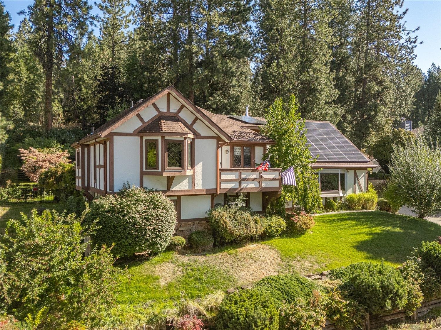 Spokane, Washington, 99208, United States, 5 Bedrooms Bedrooms, ,4 BathroomsBathrooms,Residential,For Sale,1979653