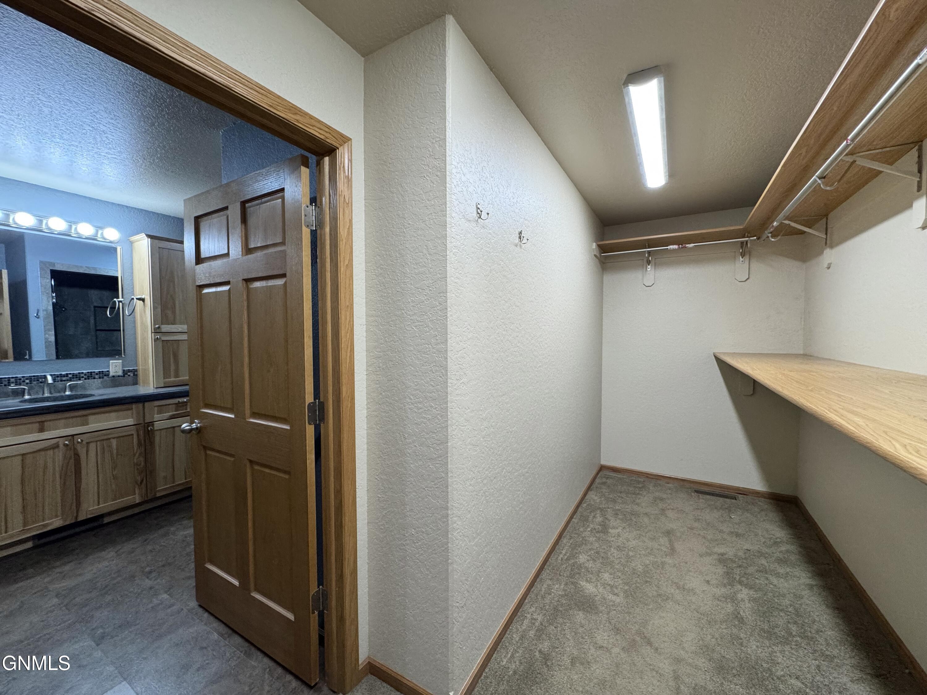 New Salem, North Dakota, 58563, United States, 7 Bedrooms Bedrooms, ,1 BathroomBathrooms,Residential,For Sale,1904775
