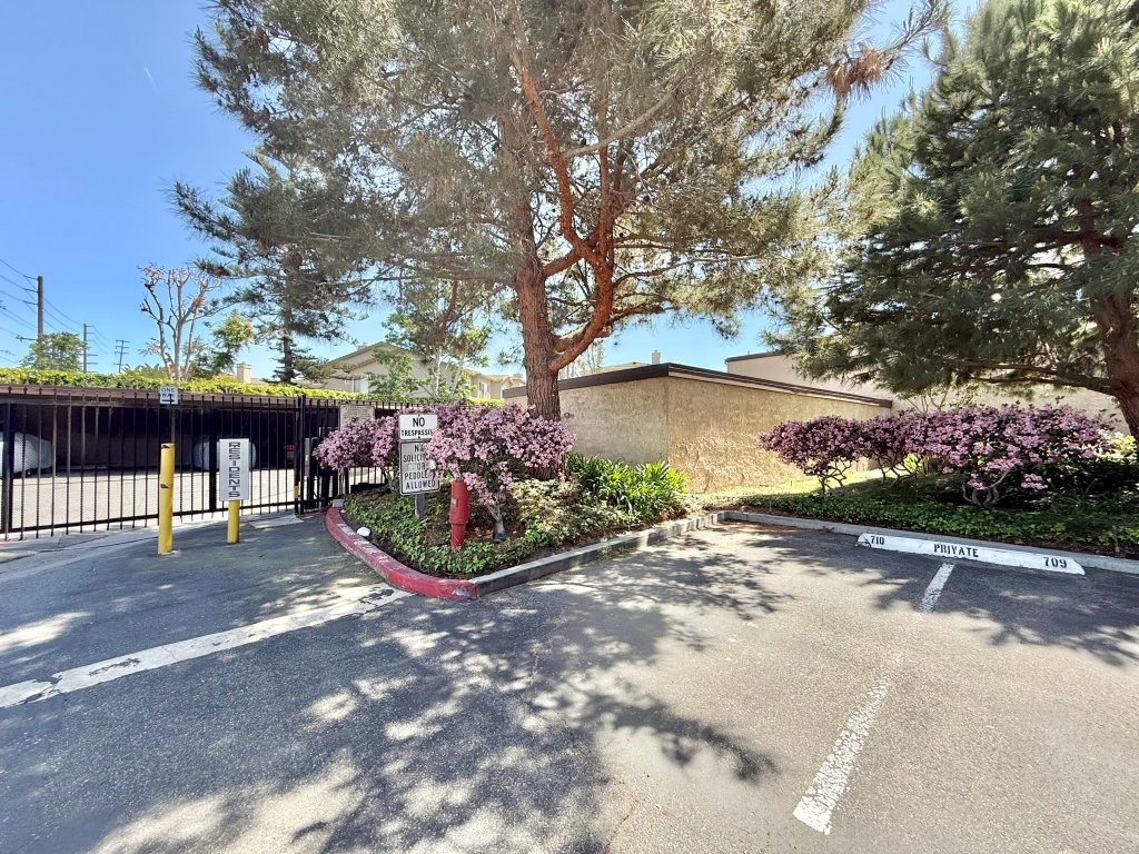 Long Beach, California, 90815, United States, 1 Bedroom Bedrooms, ,1 BathroomBathrooms,Residential,For Sale,1864208
