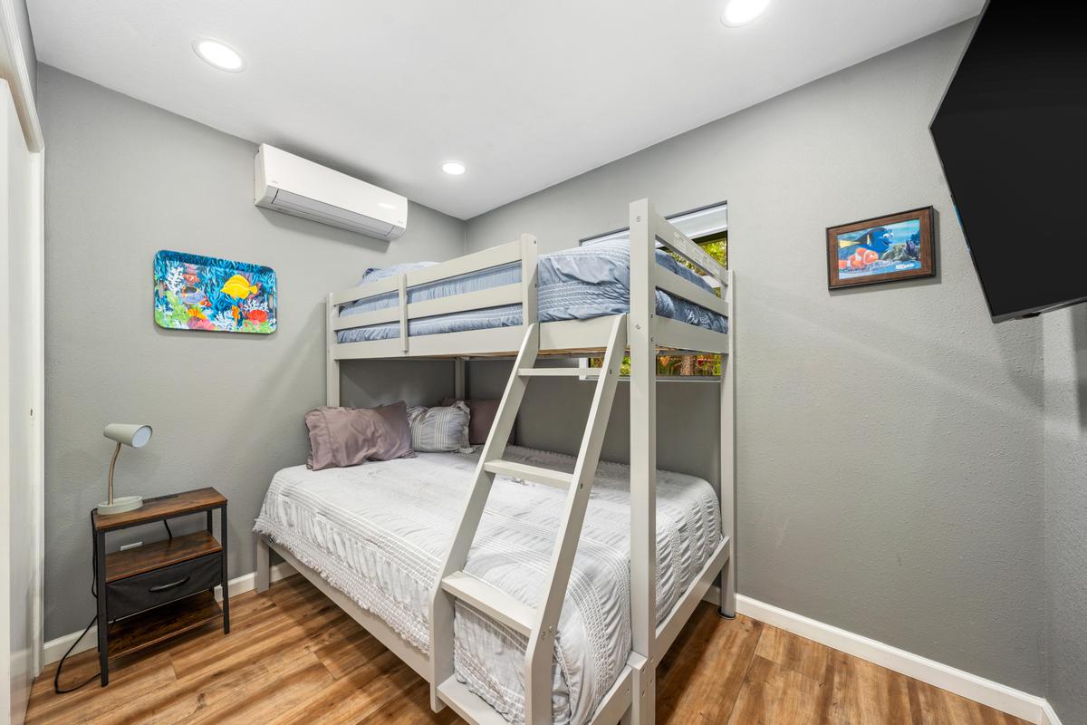 Captain Cook, Hawaii, 96704, United States, 4 Bedrooms Bedrooms, ,3 BathroomsBathrooms,Residential,For Sale,1848181