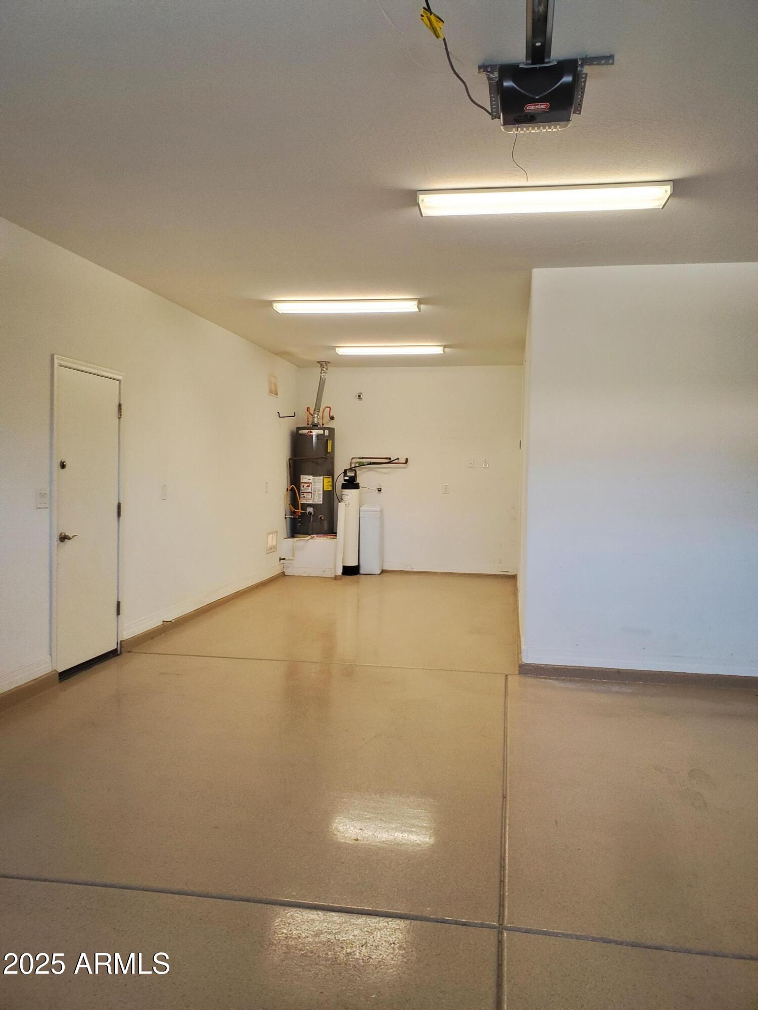 Gilbert, Arizona, 85298, United States, 3 Bedrooms Bedrooms, ,Residential,For Sale,1960746