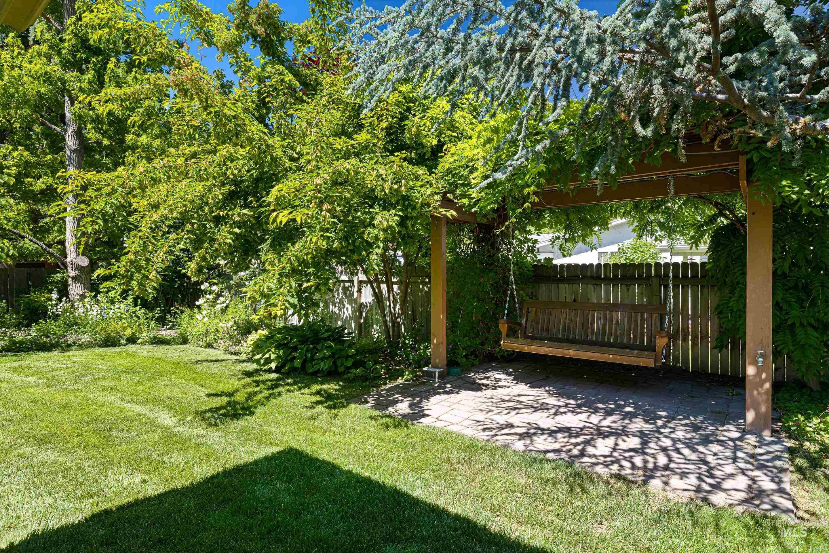 4101 Kingswood, Boise, Idaho, 83704-3340, United States, 4 Bedrooms Bedrooms, ,3 BathroomsBathrooms,Residential,For Sale,4101 Kingswood,1437172