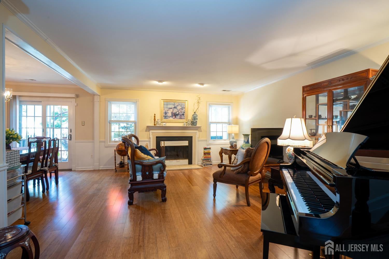 South Brunswick, New Jersey, 08824, United States, 3 Bedrooms Bedrooms, ,3 BathroomsBathrooms,Residential,For Sale,1980206