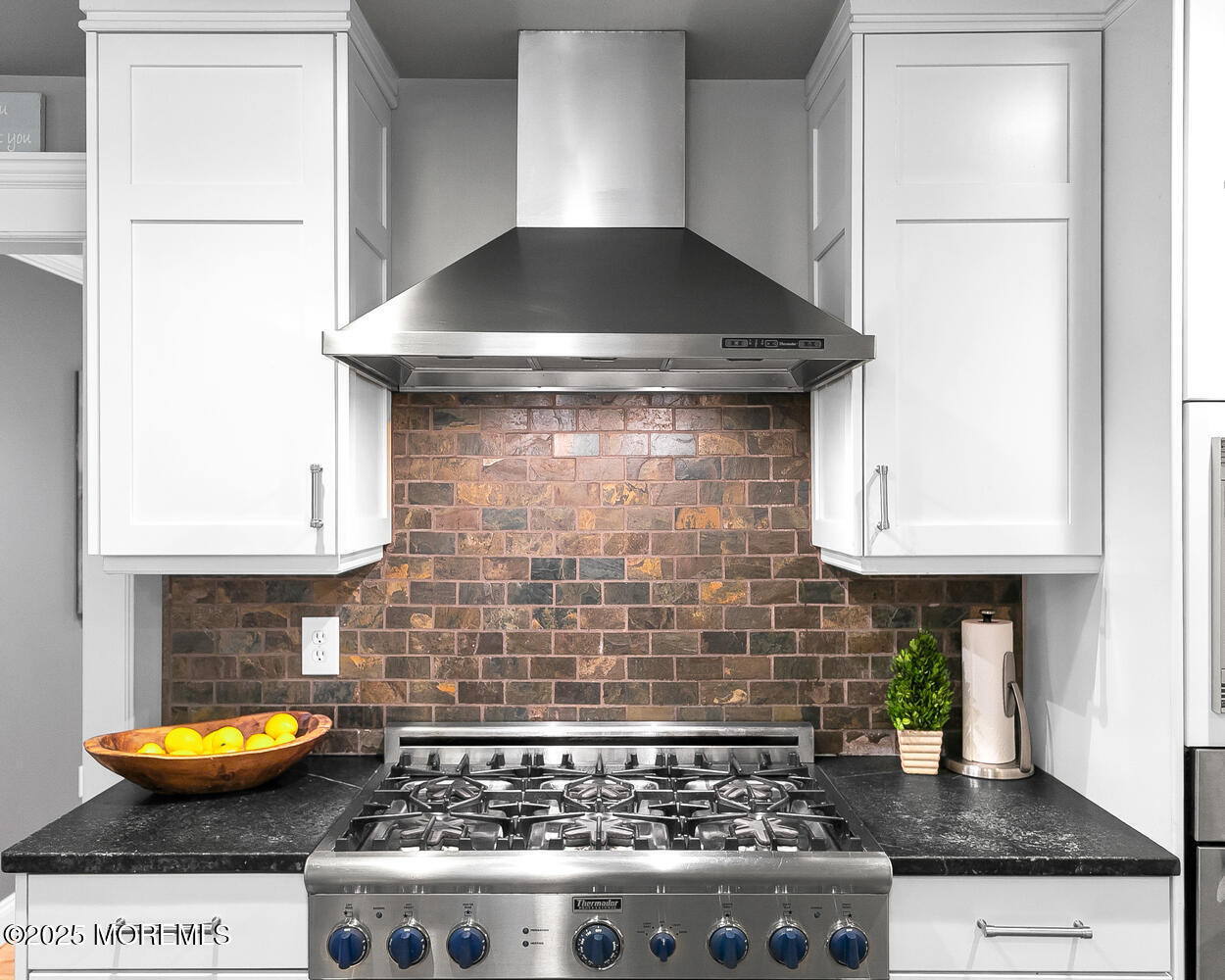 Middletown, New Jersey, 07748, United States, 4 Bedrooms Bedrooms, ,5 BathroomsBathrooms,Residential,For Sale,1990741