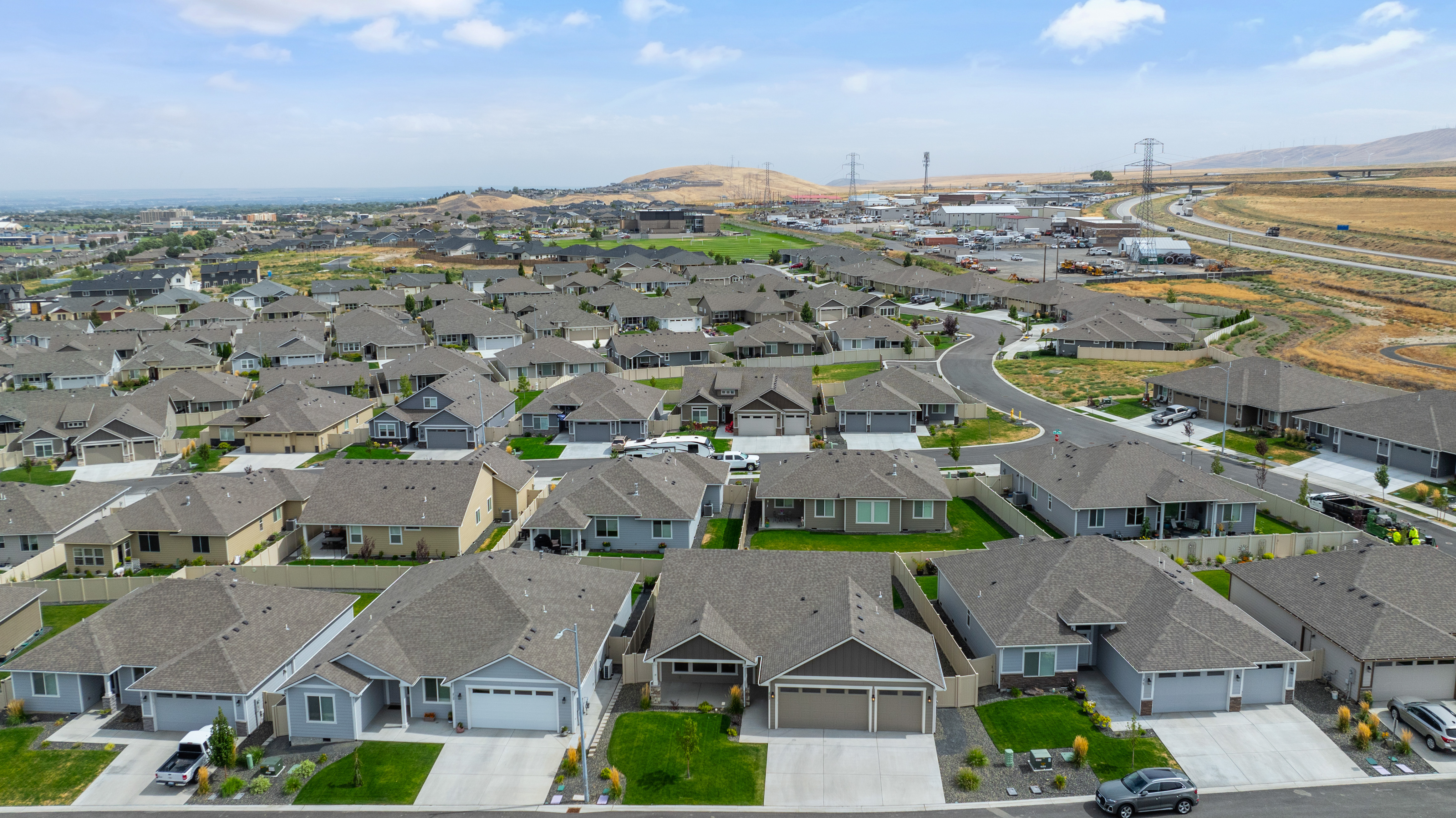  55+ Low Maintenance Living - 物件實景