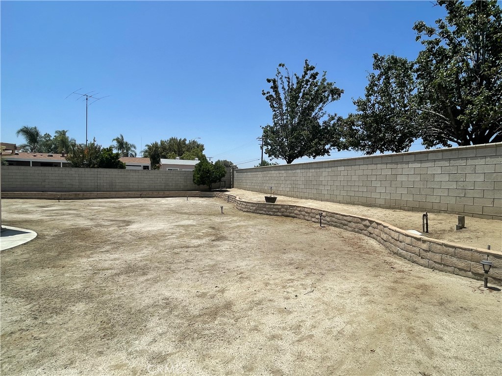 Hemet, California, 92544, United States, 4 Bedrooms Bedrooms, ,1 BathroomBathrooms,Residential,For Sale,1923257