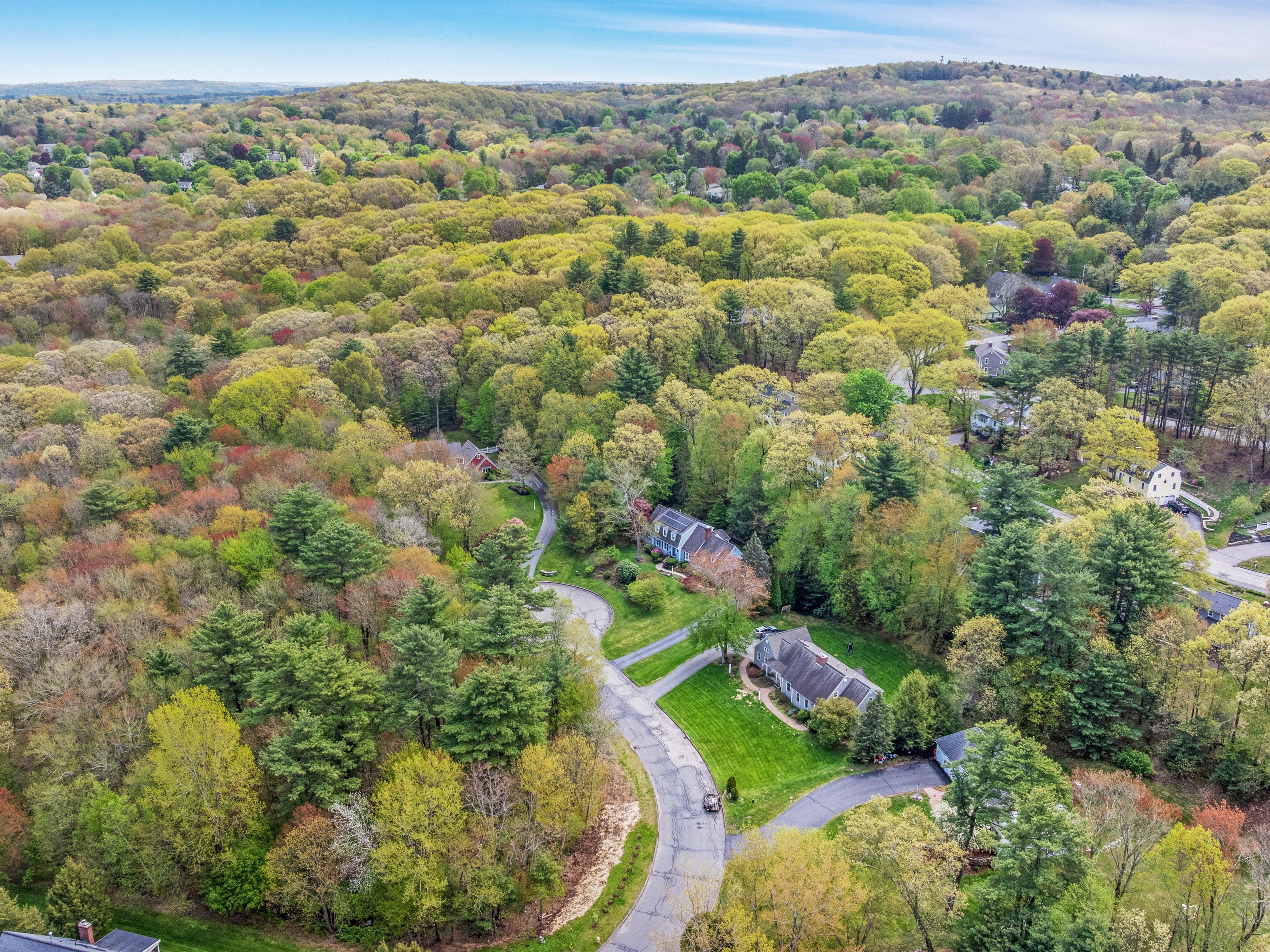  Stunning Fay Acres Colonial on almost 8 acres of land - 物件實景
